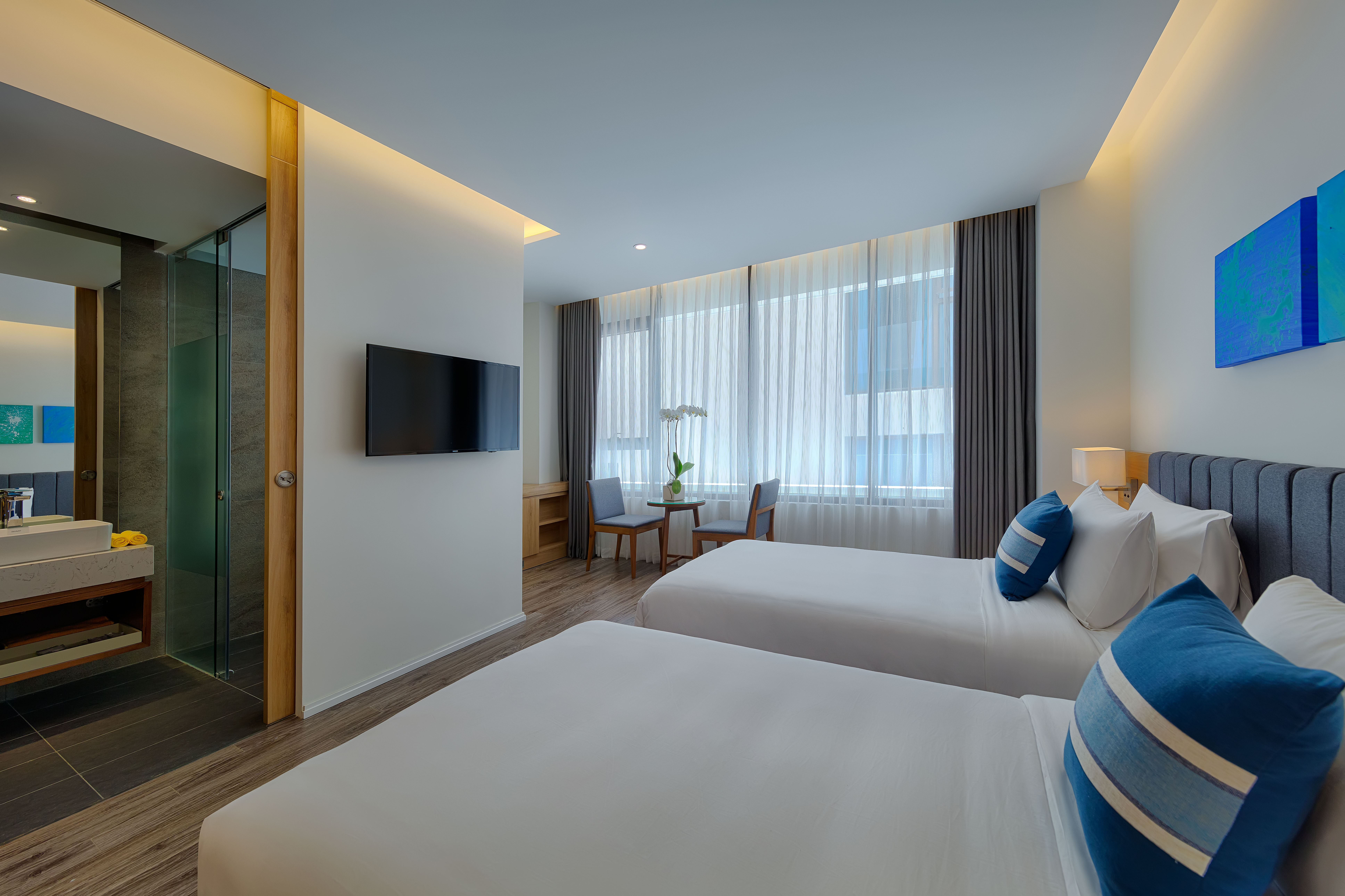 Double or Twin Deluxe