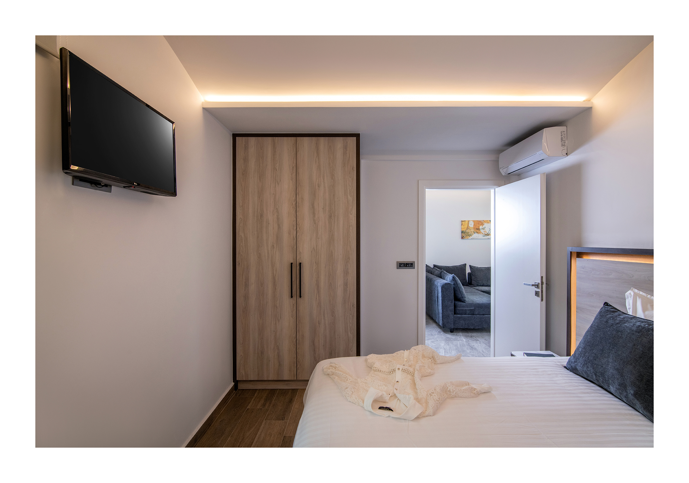 Apartment Two Bedrooms Two Bathrooms