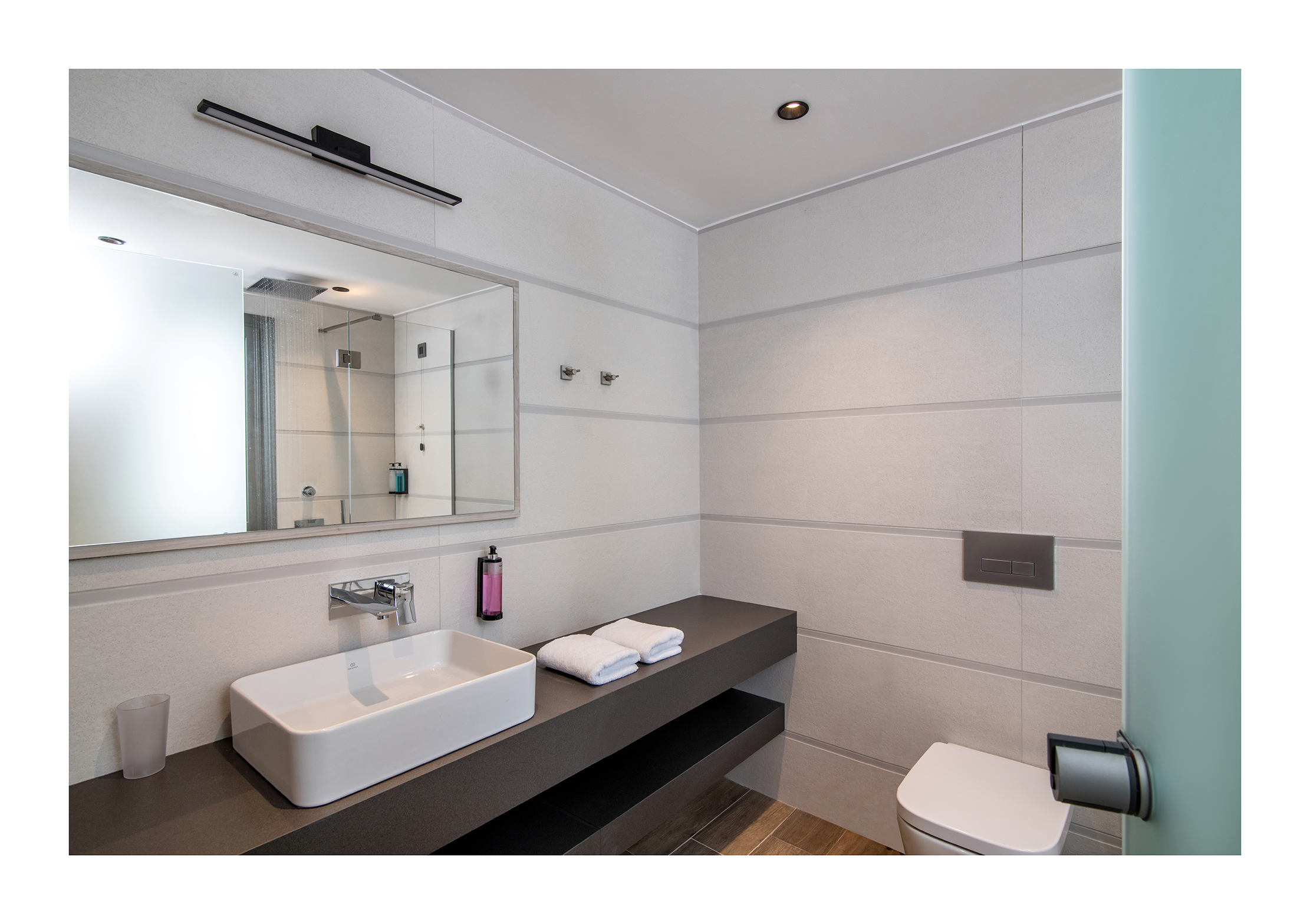 Apartment Deluxe King Bed