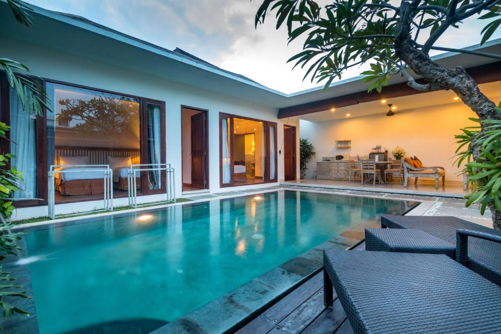 Villa with Private Pool