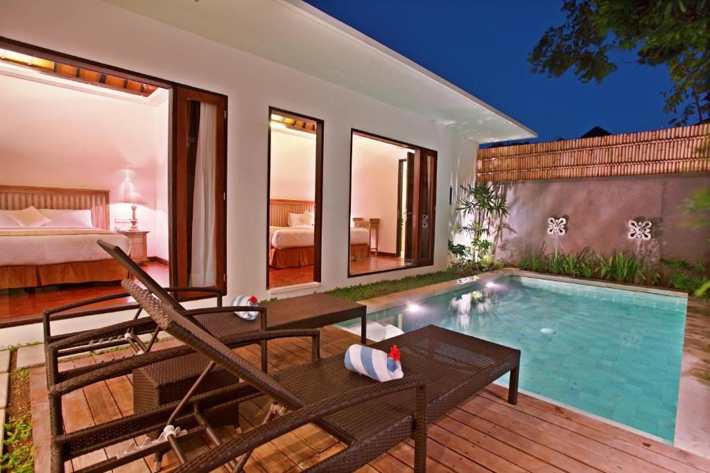 Villa with Private Pool