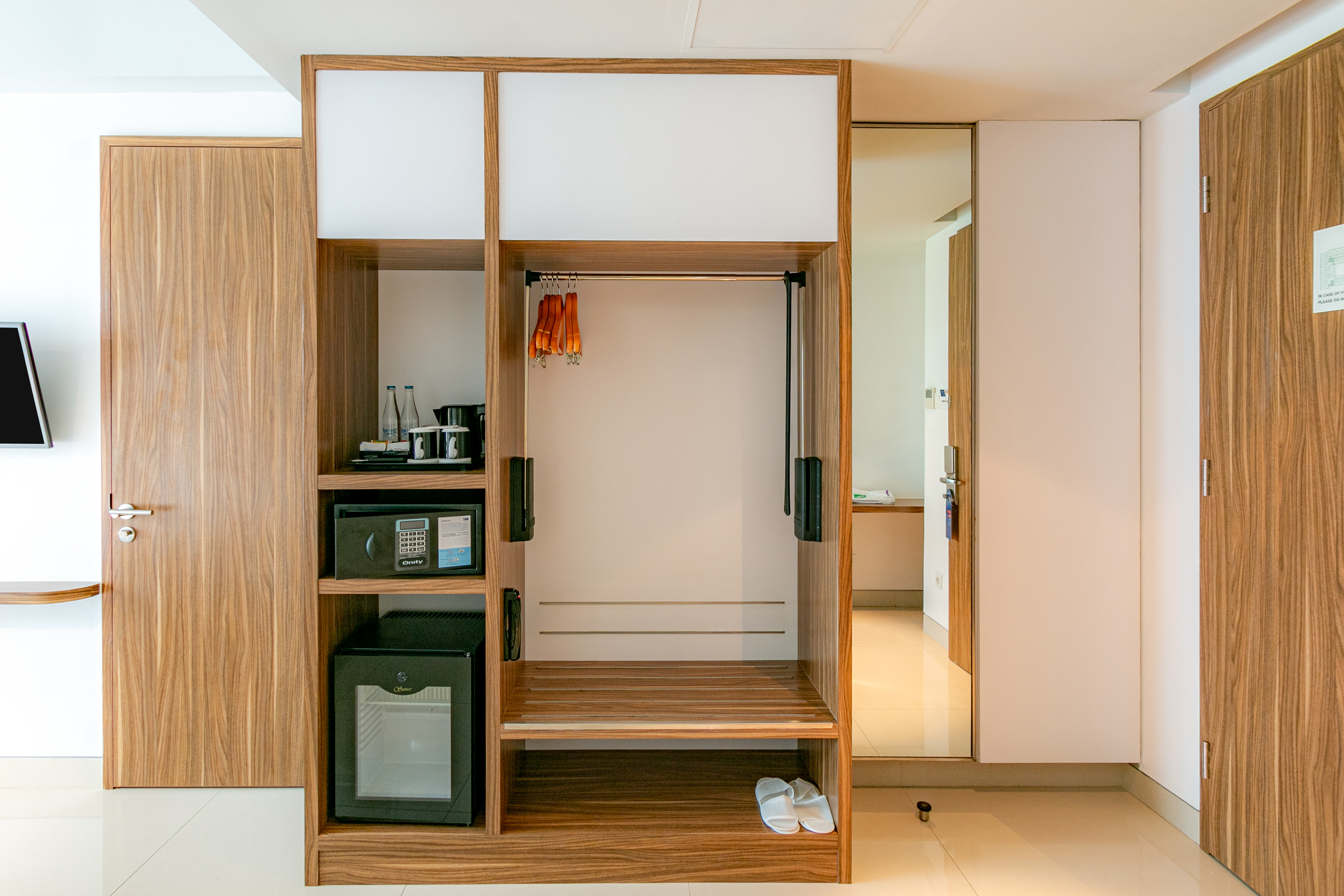 Double Accessible-queen Size Bed