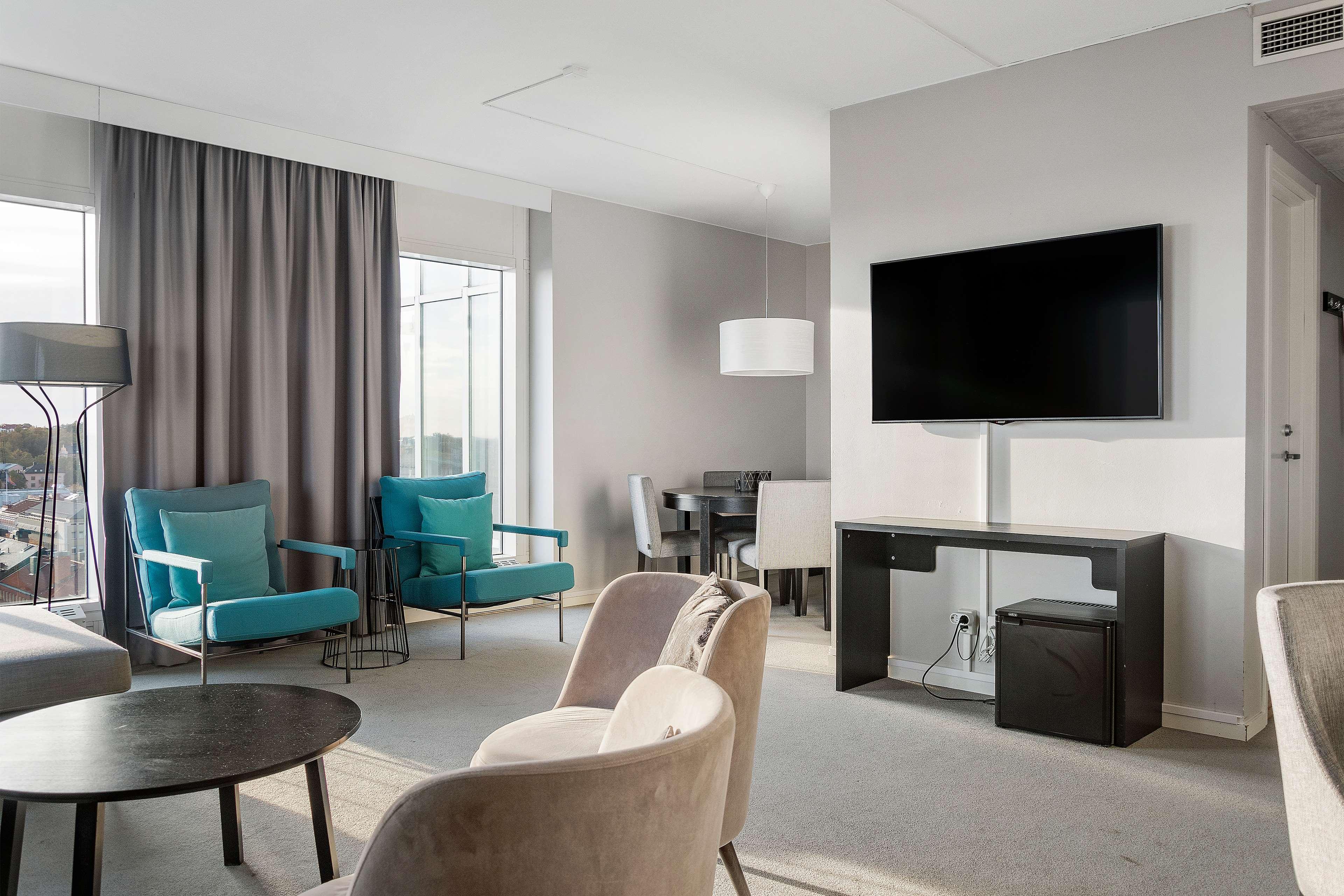 Suite King Bed Non Smoking