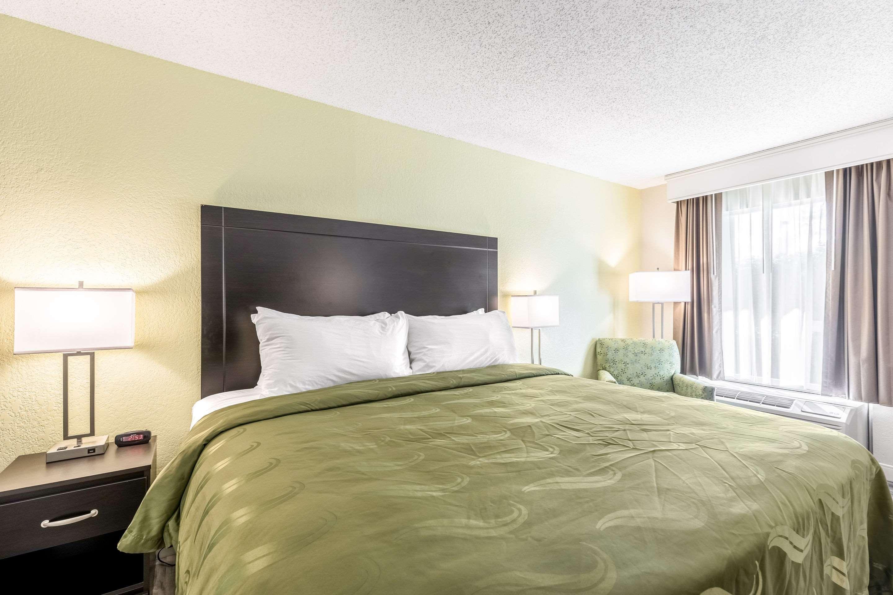 Double King Bed Non Smoking