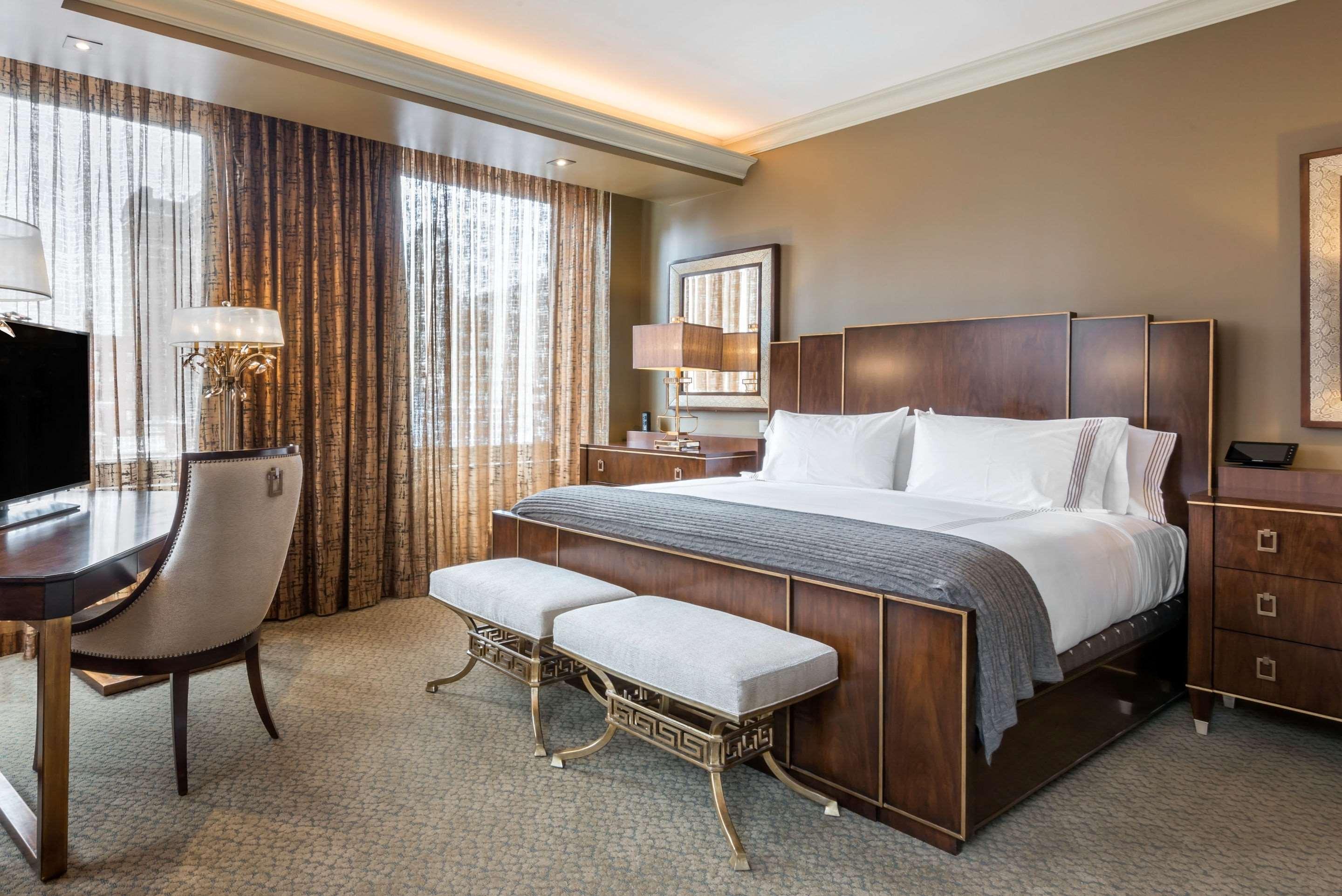 Double King Bed Non Smoking