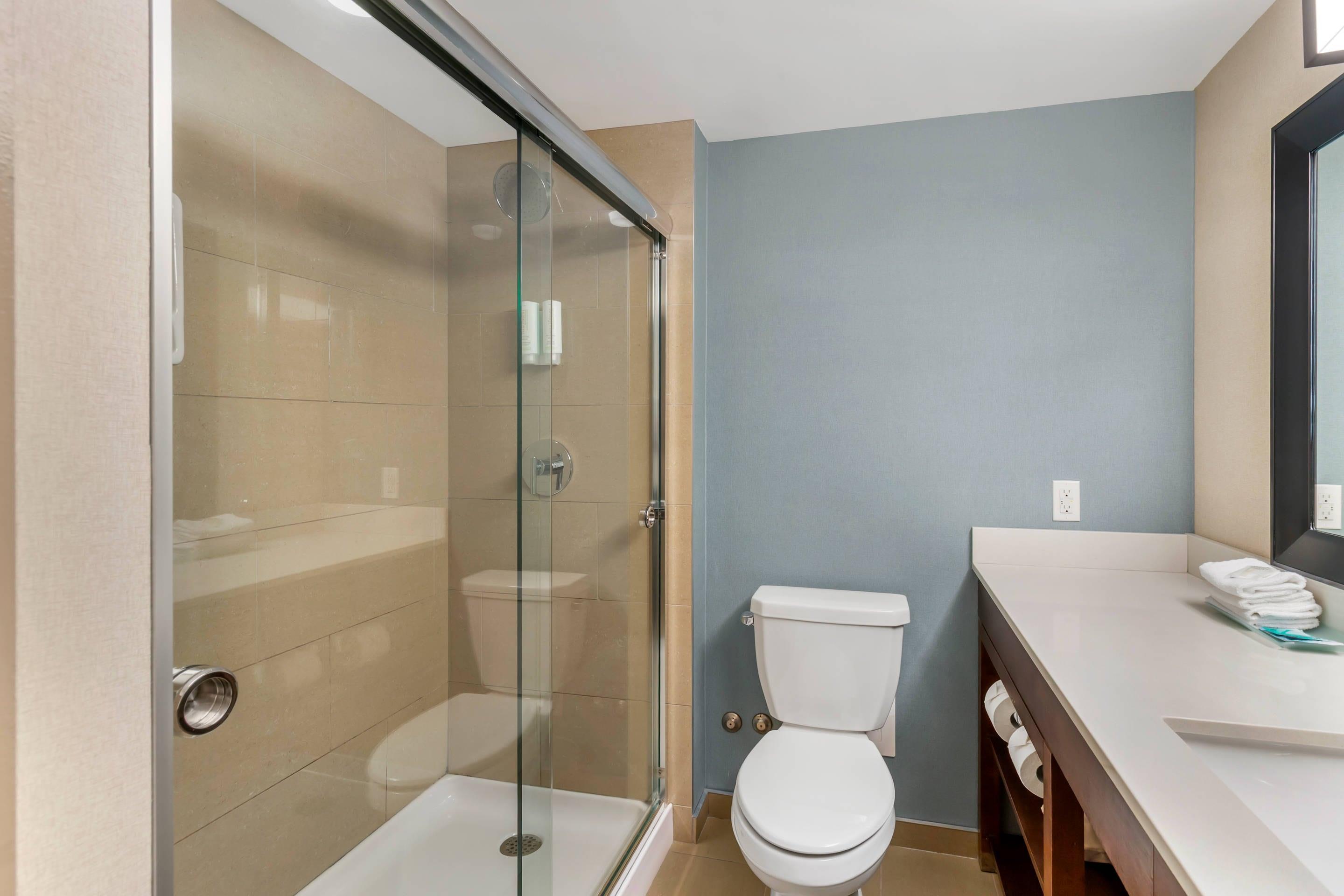 Suite Queen Size Bed