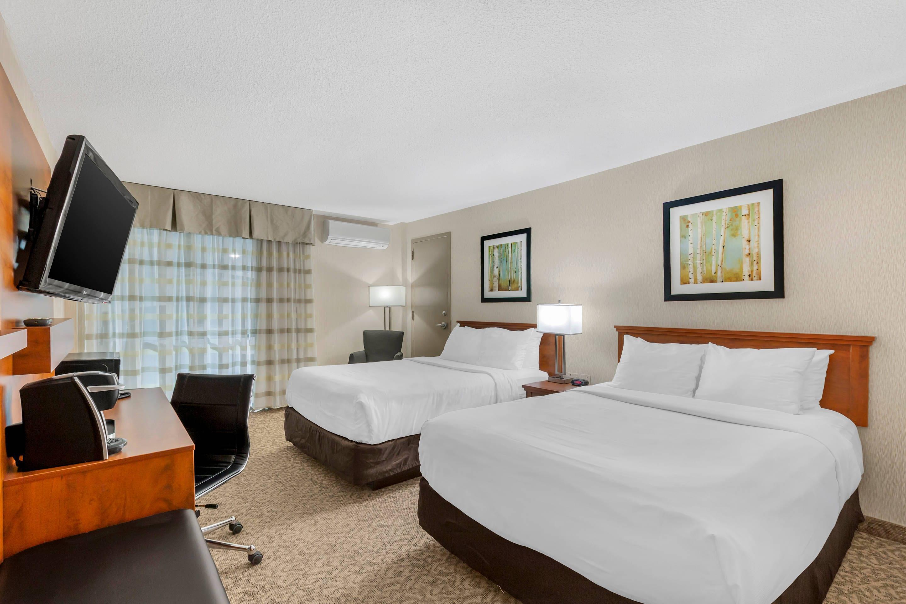 Suite Two Queen Beds