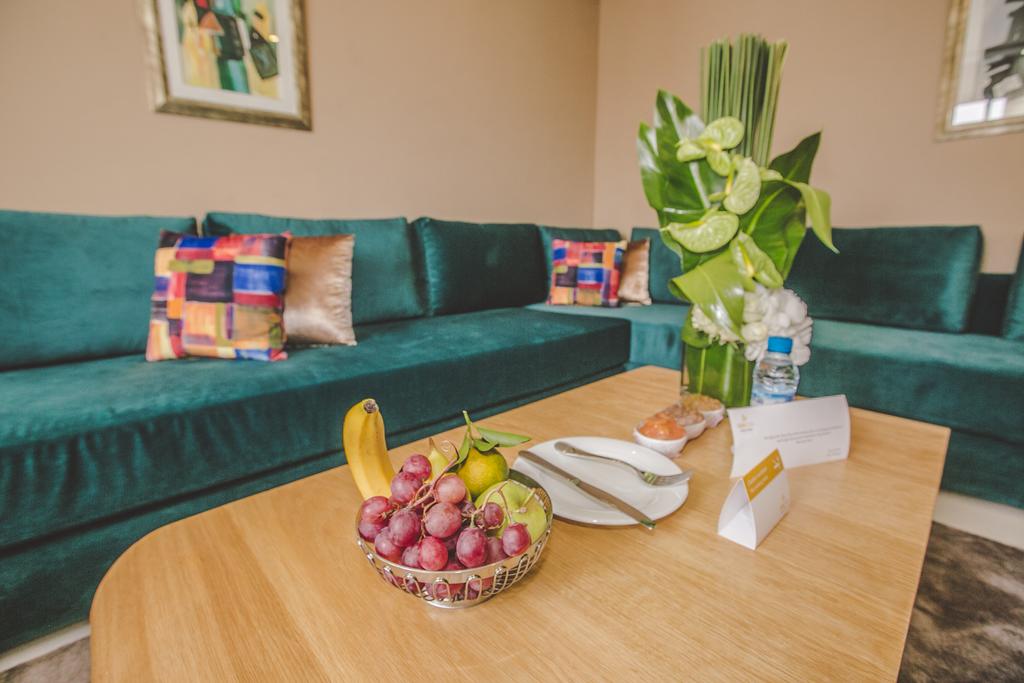 Family Room Executive