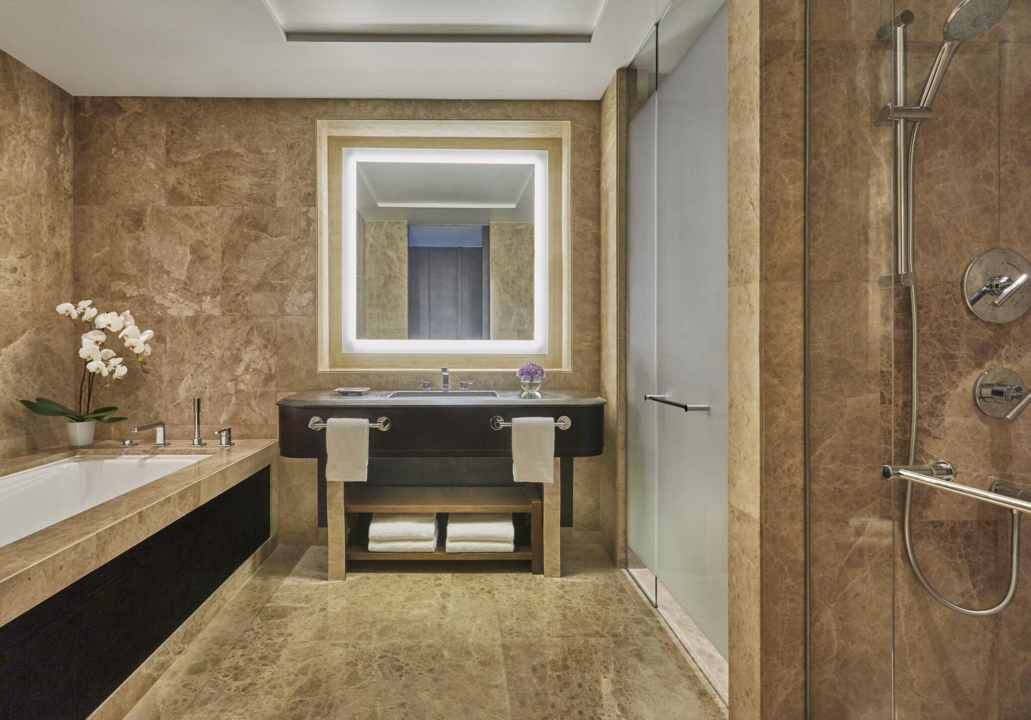 Quadruple Deluxe Garden View