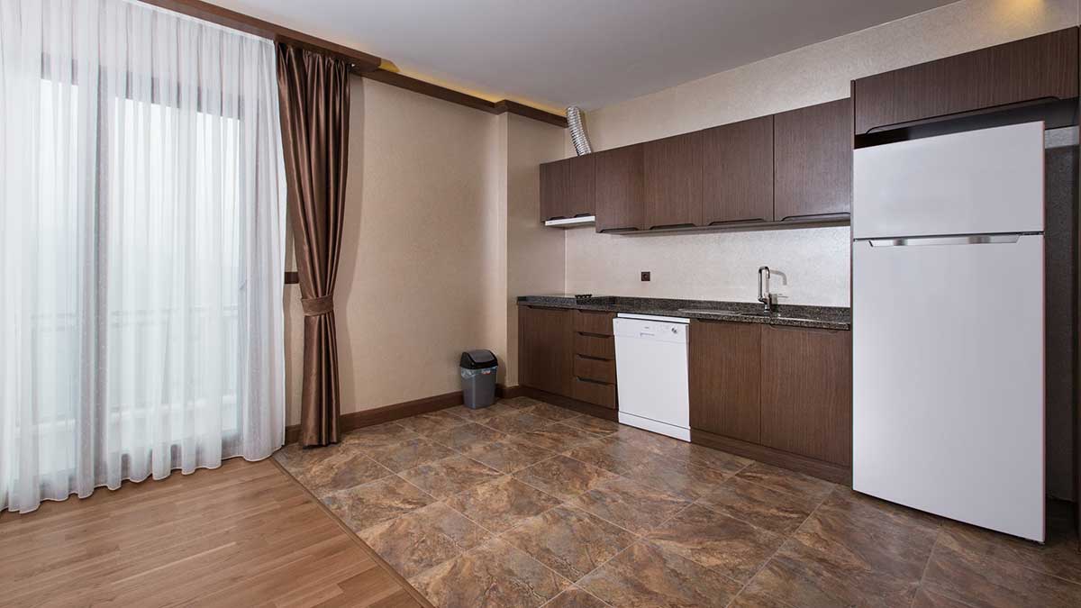 Double Connecting Room