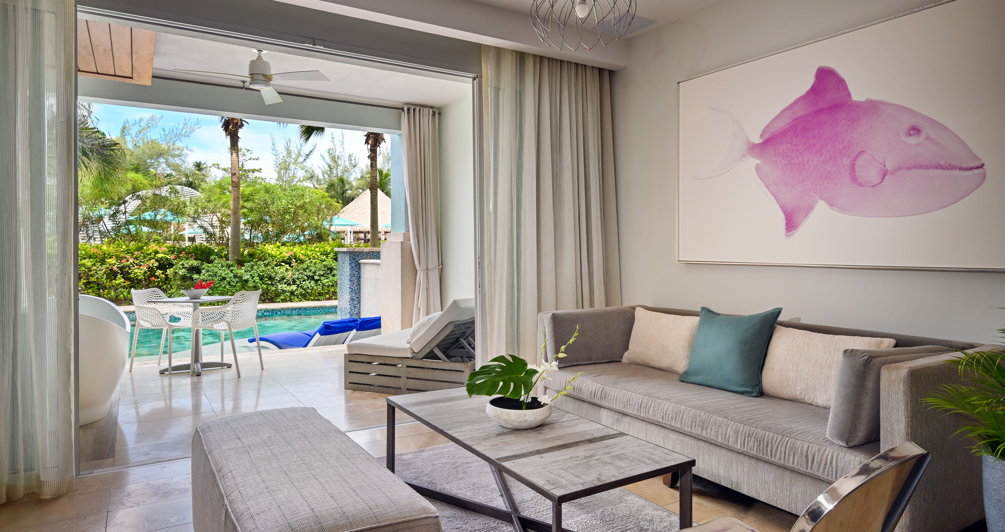 Suite Pool View One Bedroom