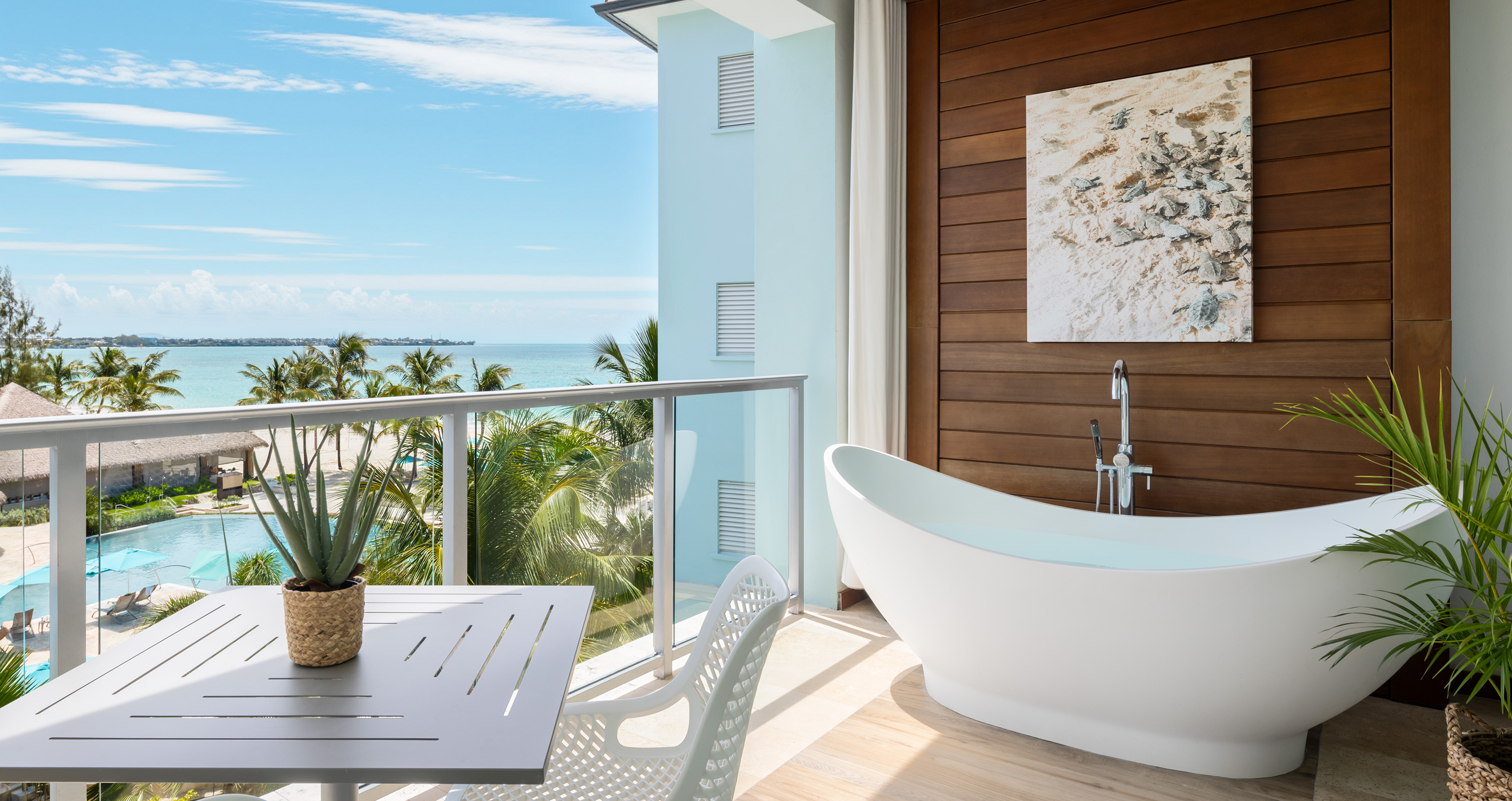 Suite Ocean View with Balcony