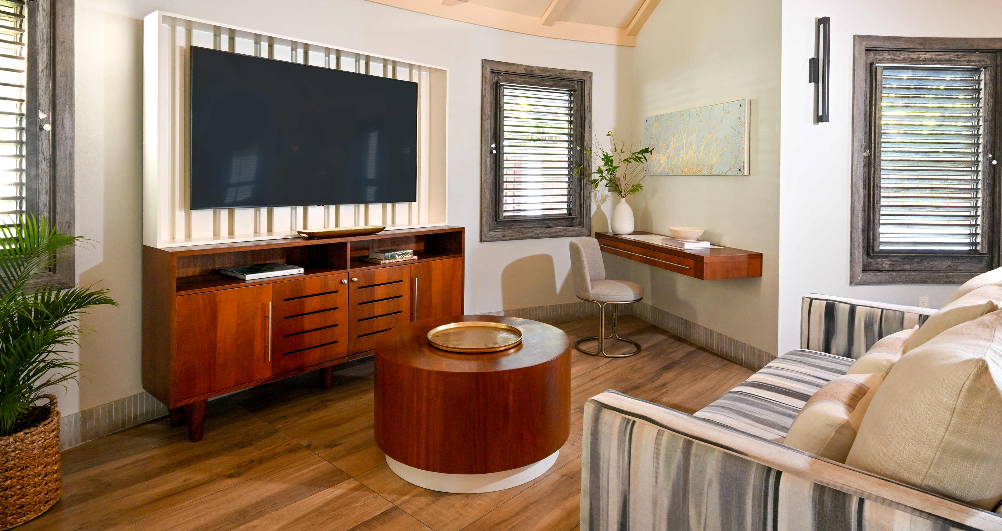 Suite with Private Pool