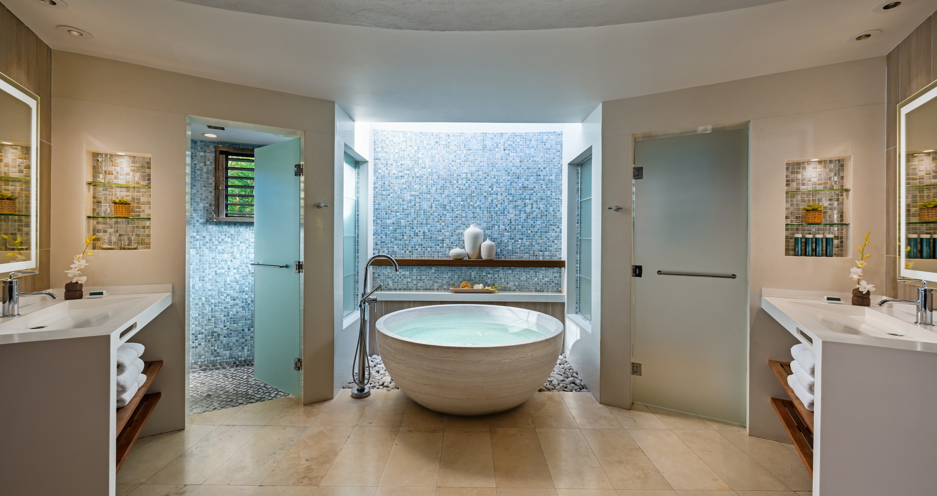 Suite with Private Pool