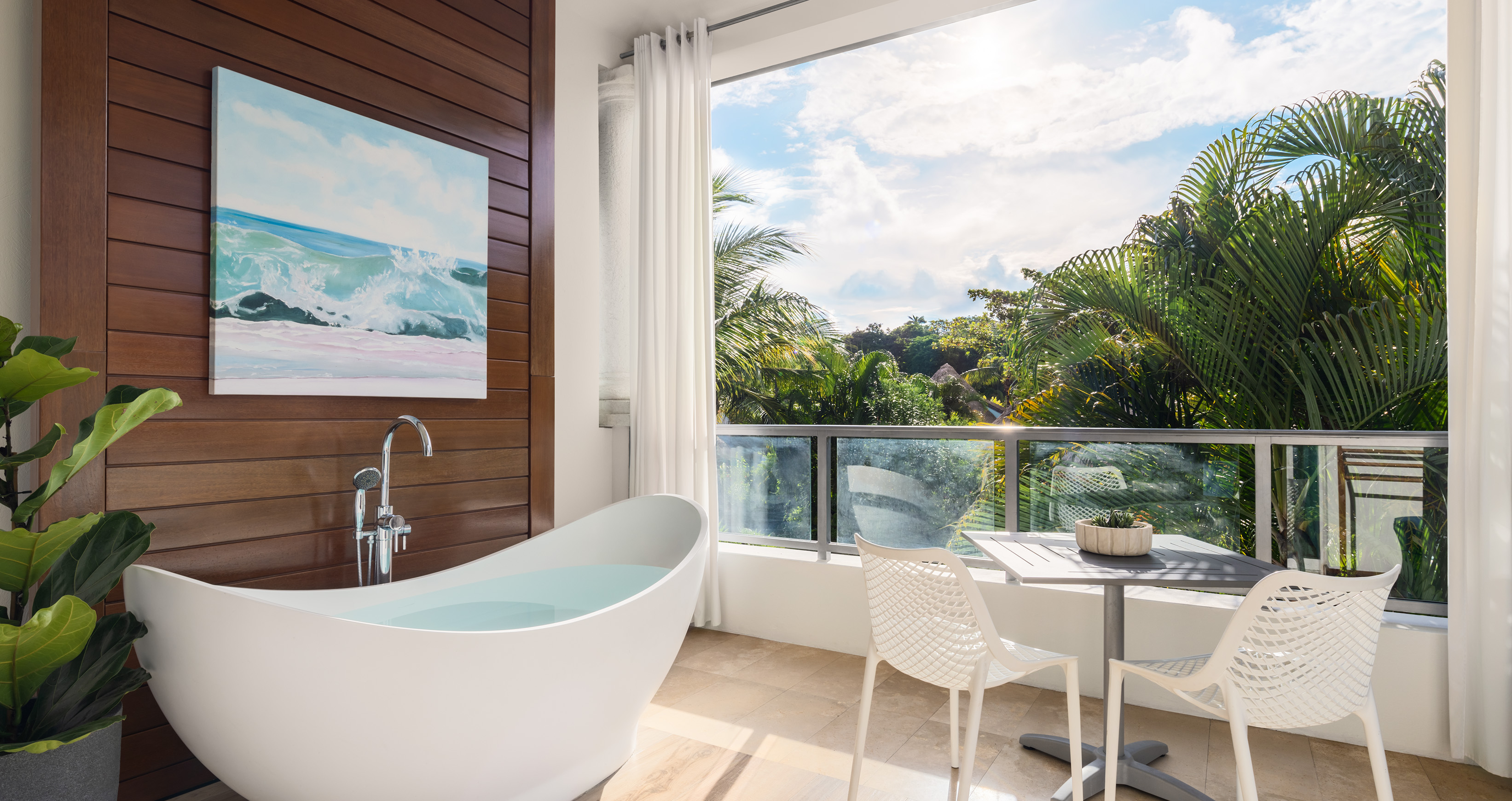 Junior Suite Club King Bed