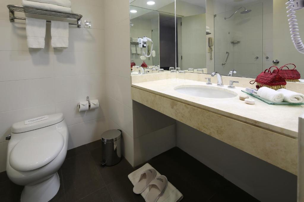 Junior Suite King Size Bed