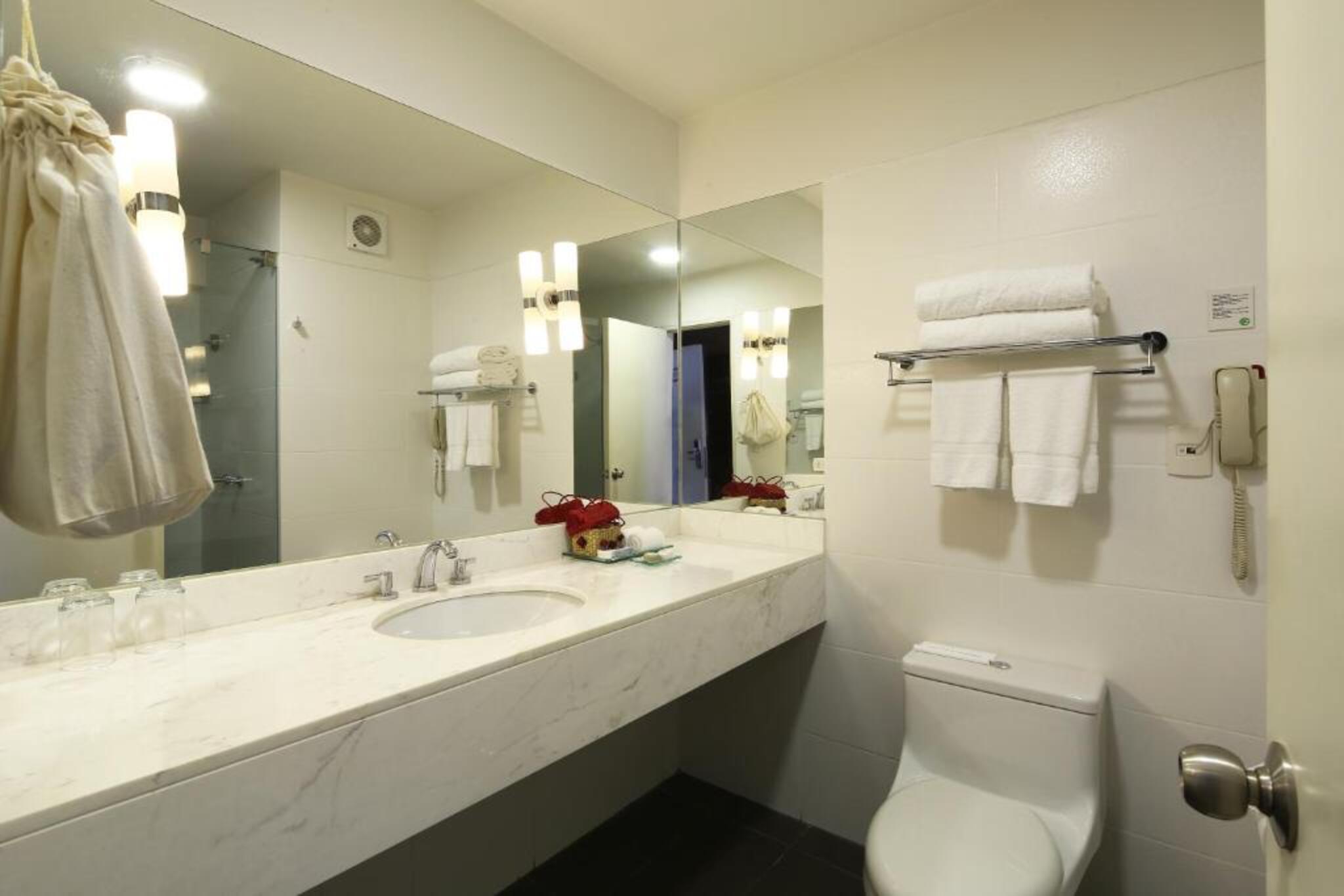 Double Superior Queen Bed