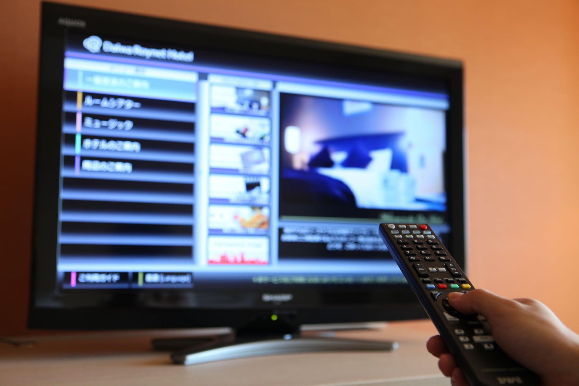 Double Queen Size Bed