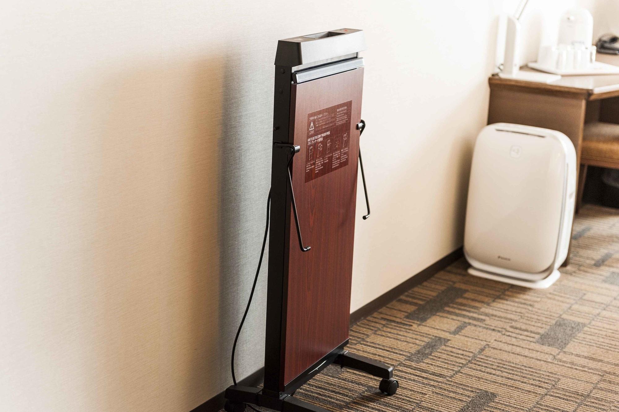 Double Single Queen Bed Non Smoking