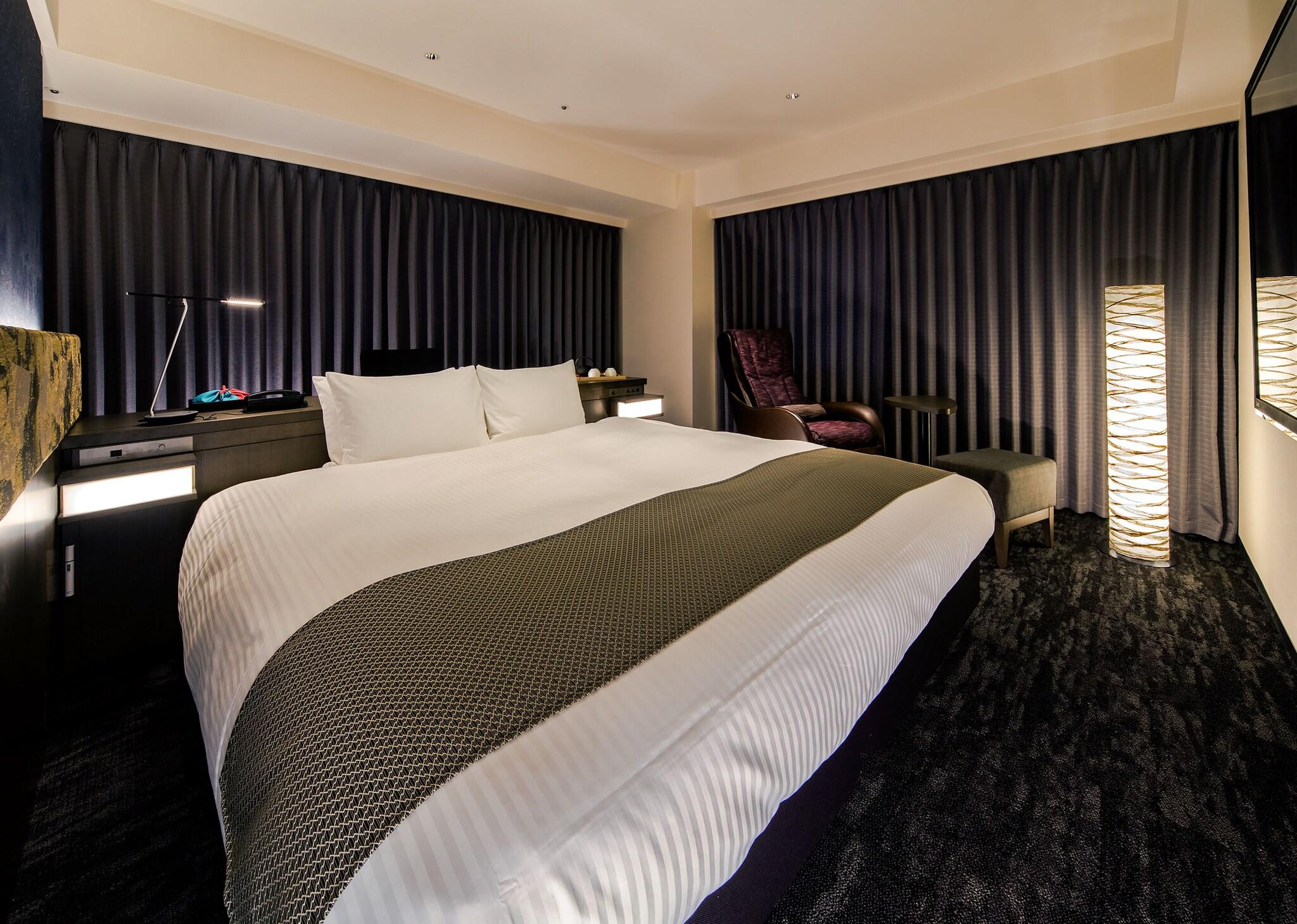 Double Executive King Bed