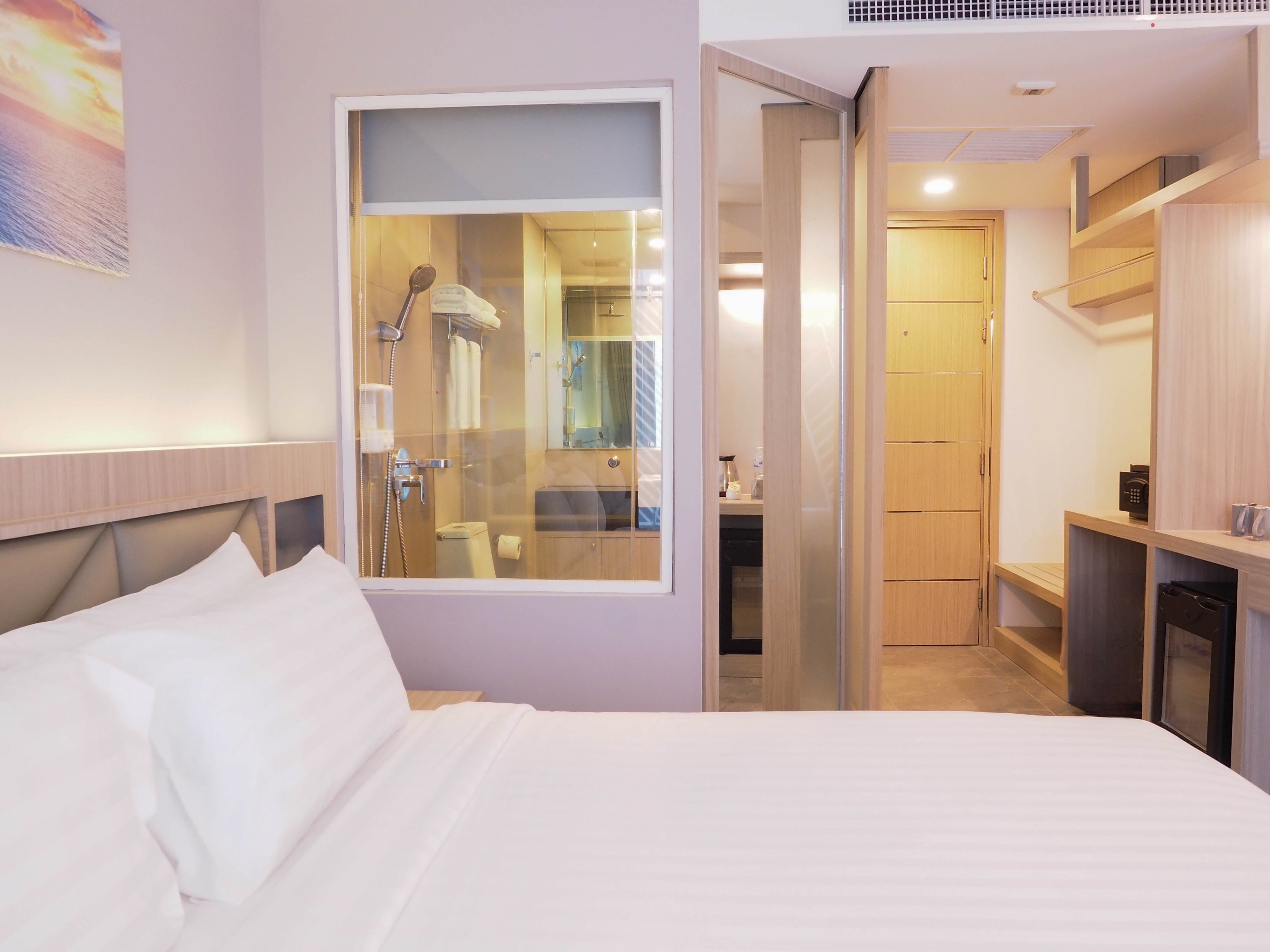 Double or Twin Deluxe