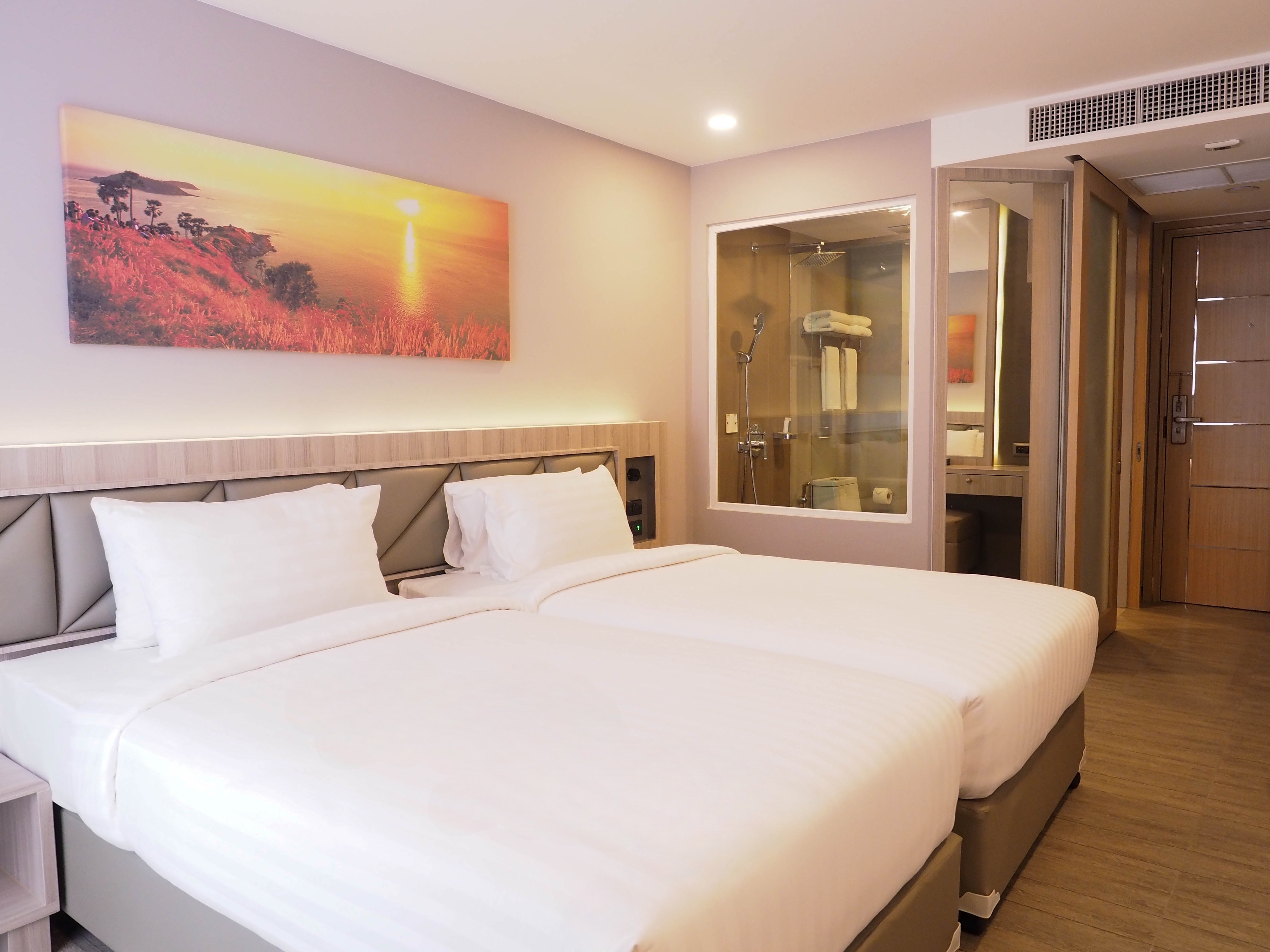 Double or Twin Deluxe