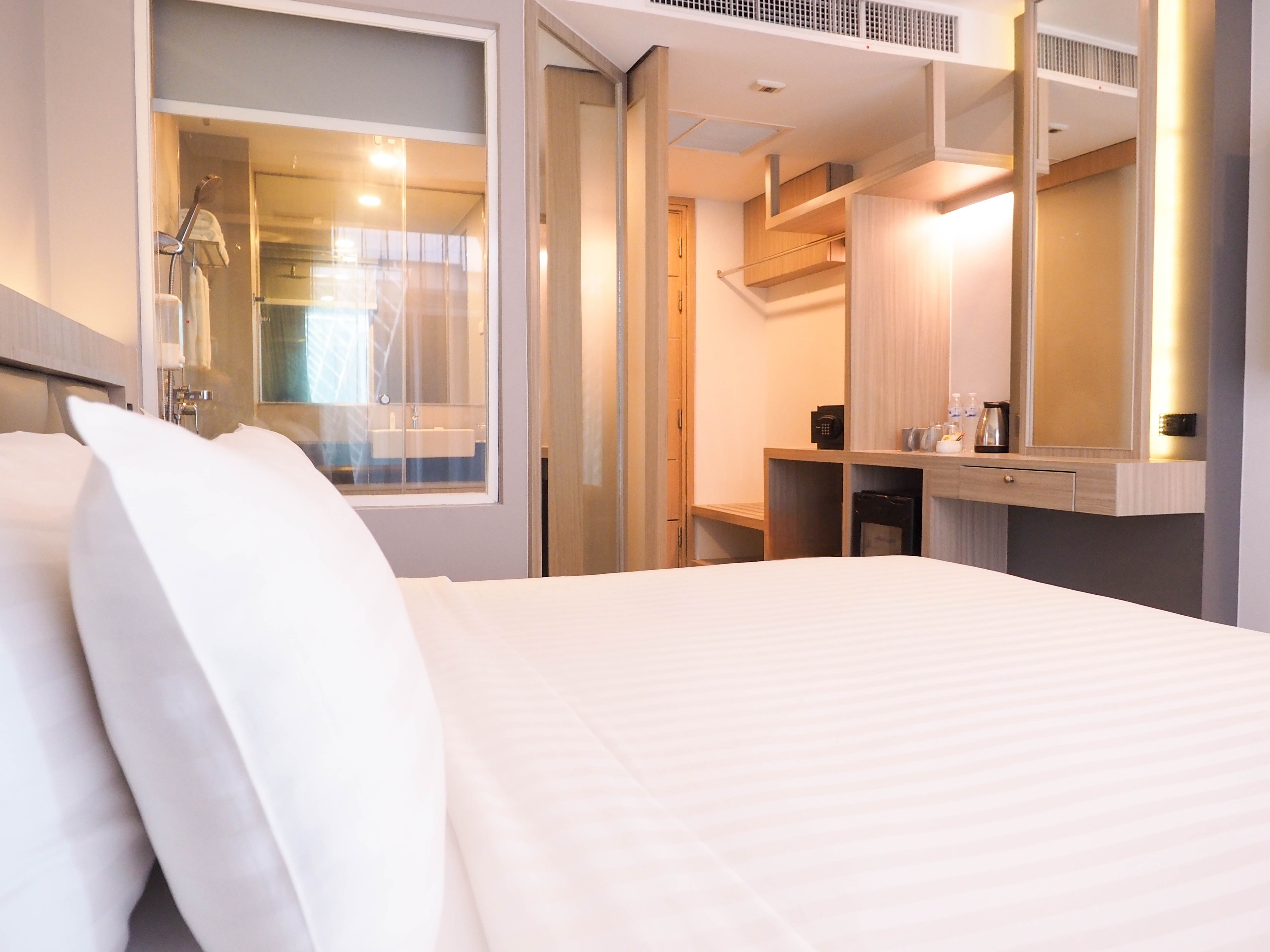 Double or Twin Deluxe