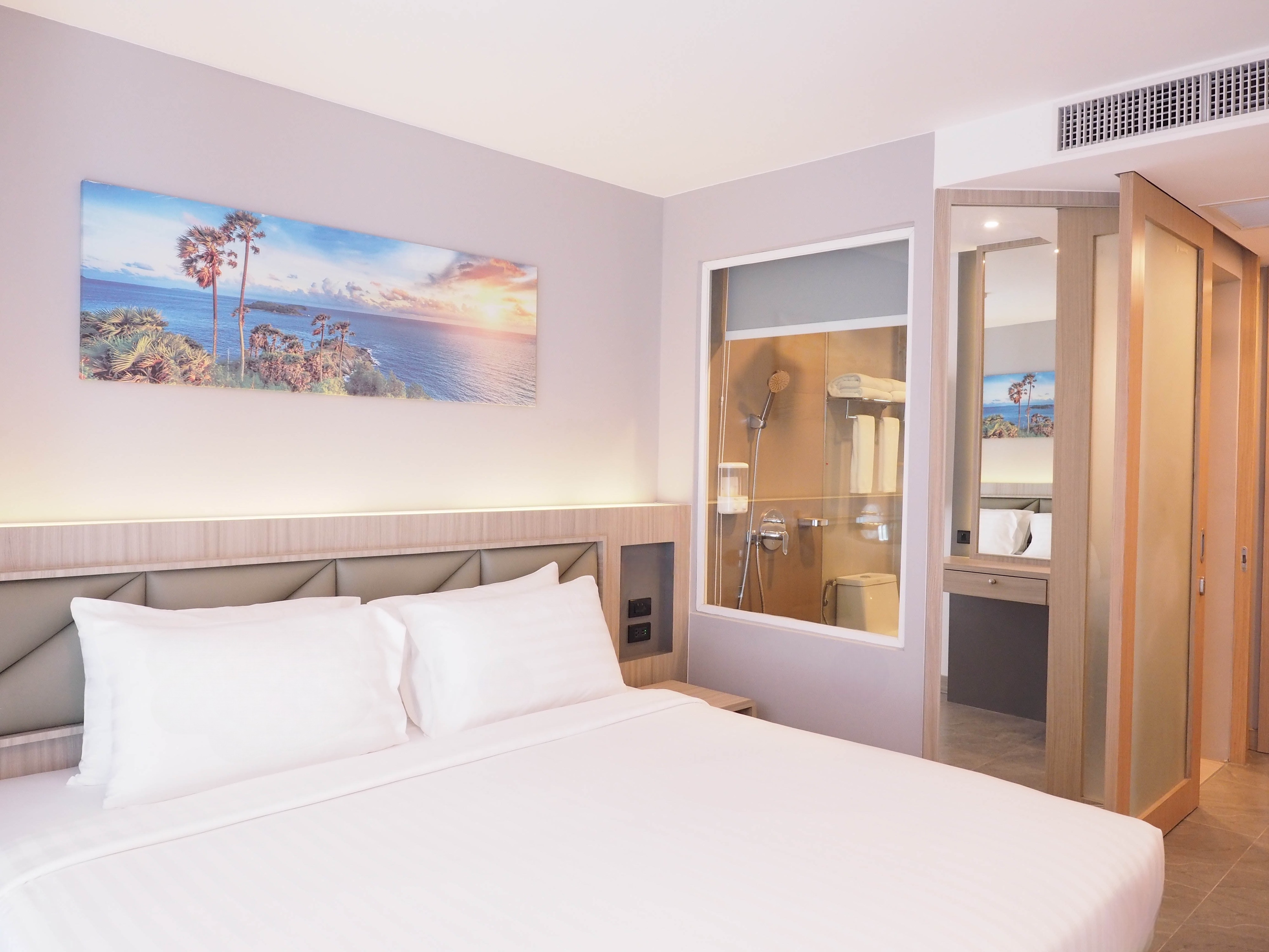 Double or Twin Deluxe