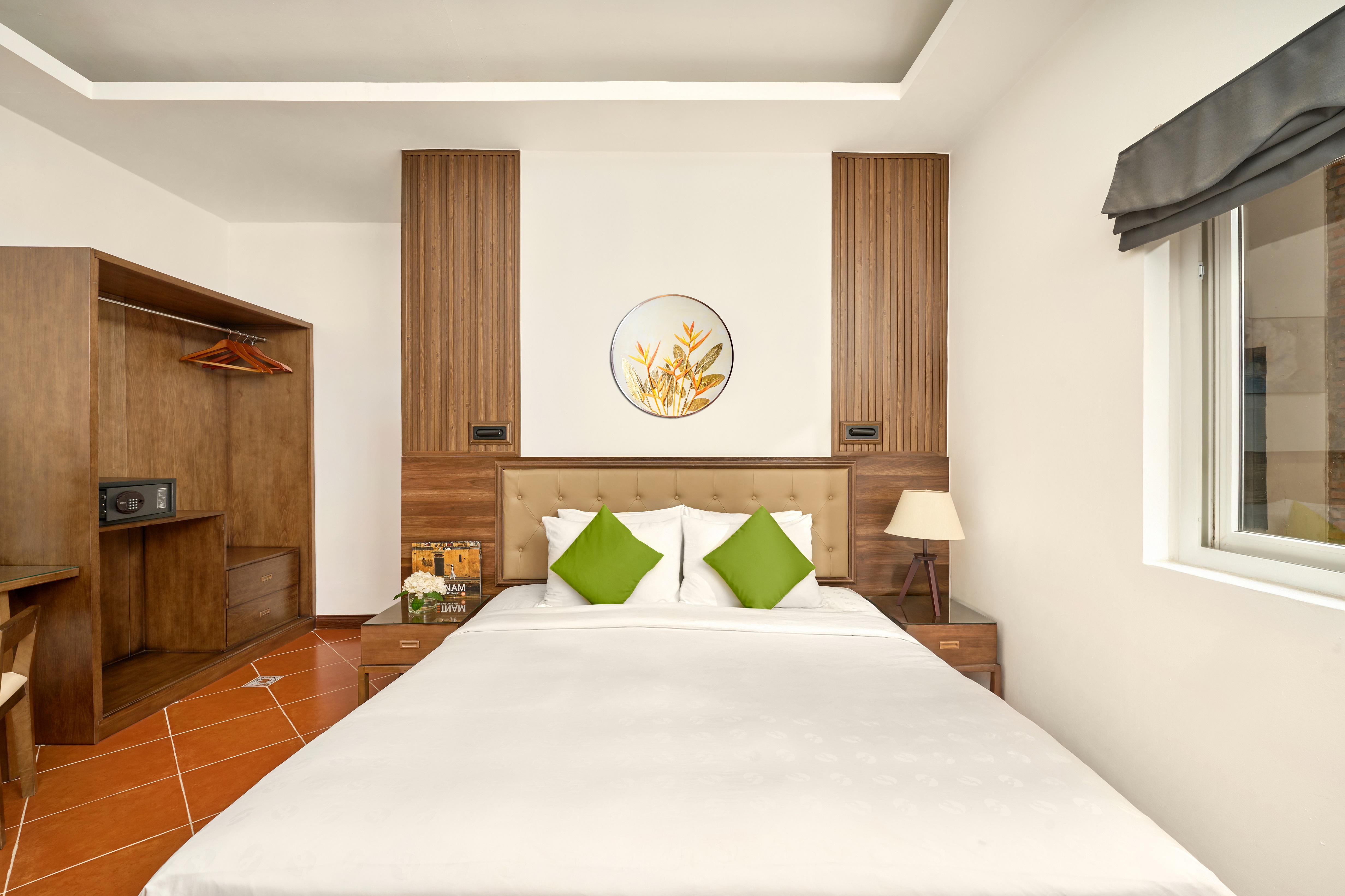 Bungalow Garden View