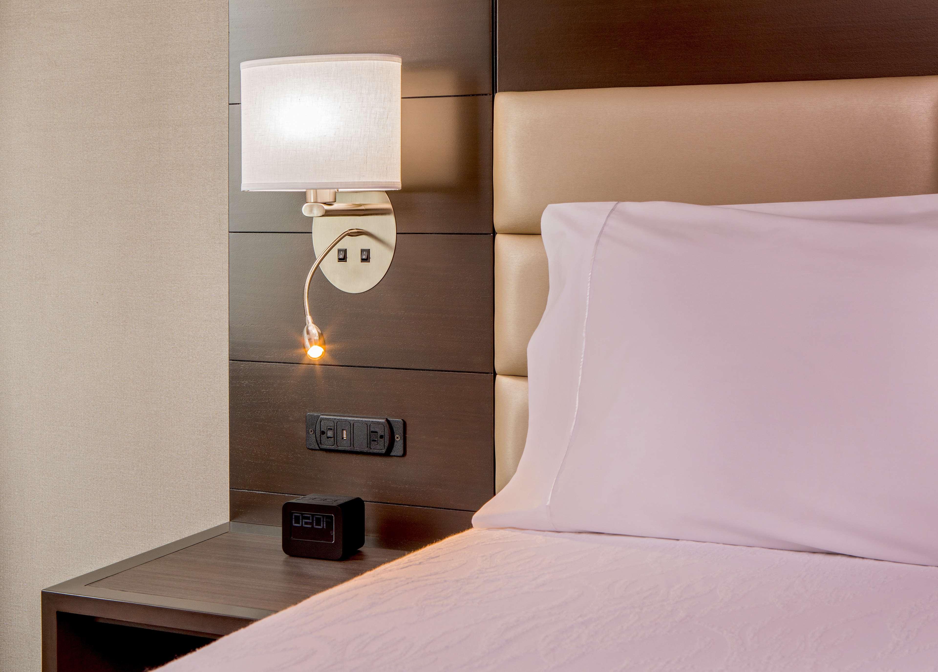 Double City View King Bed