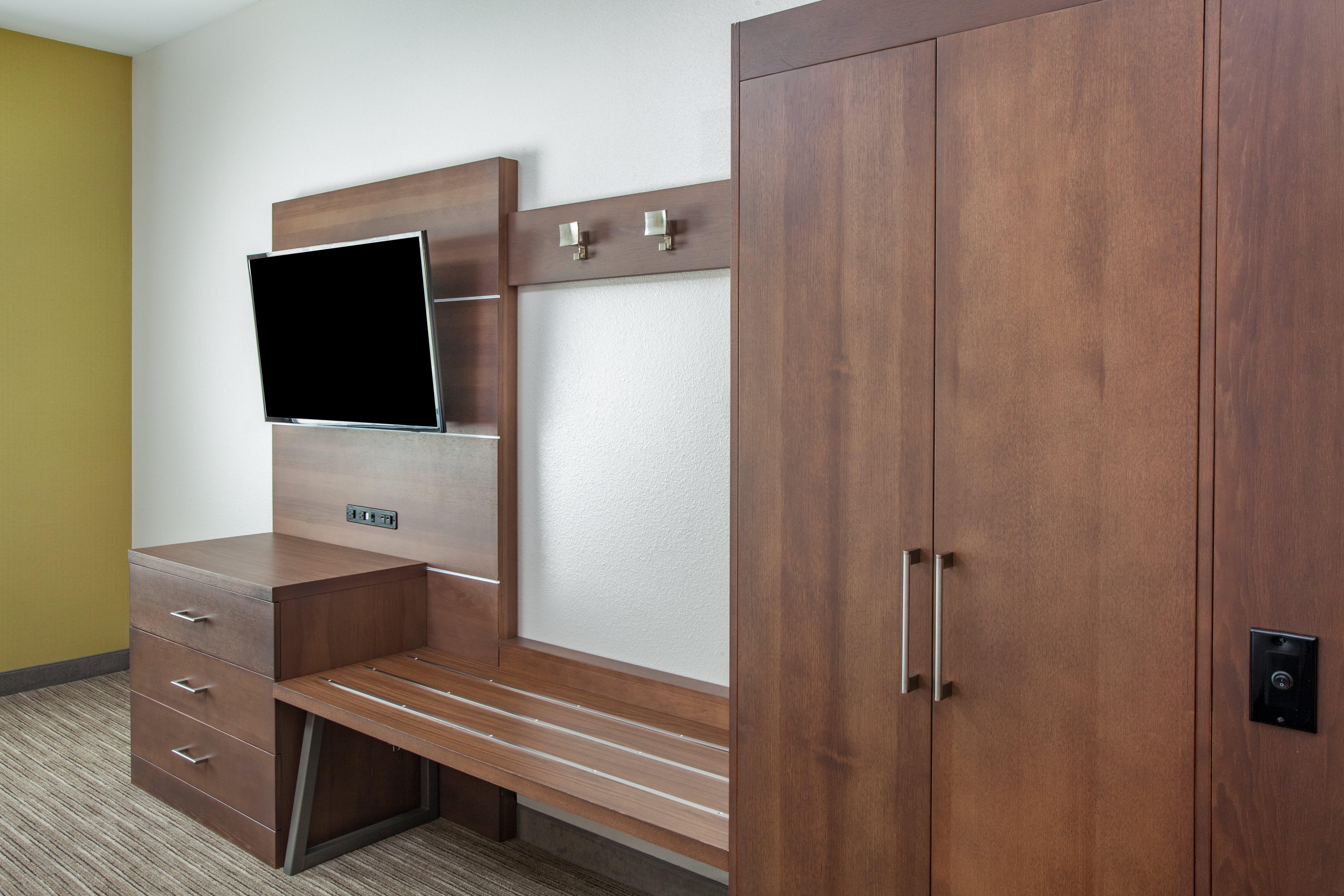 Room Accessible-two Queen Beds