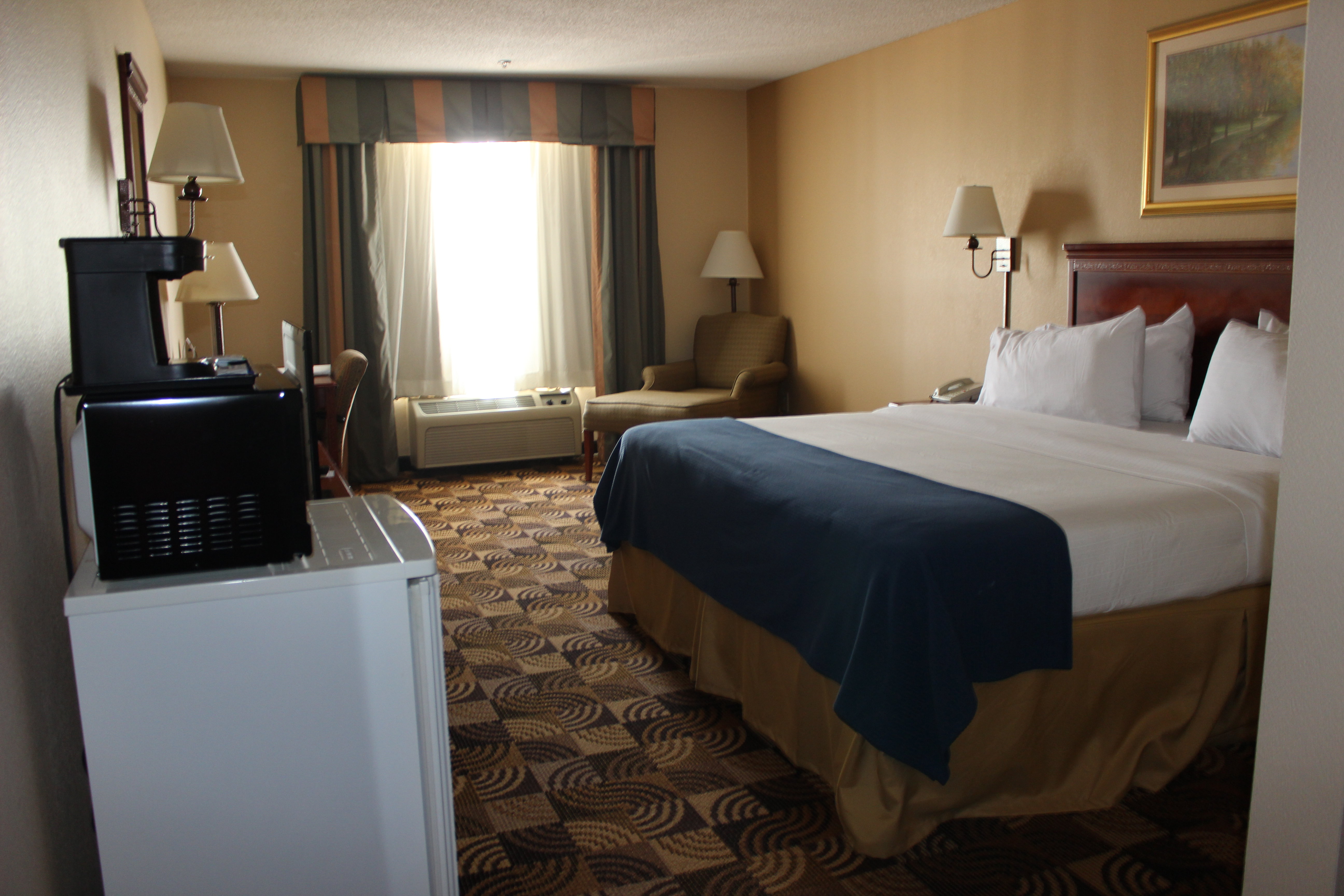 Double King Bed Non Smoking