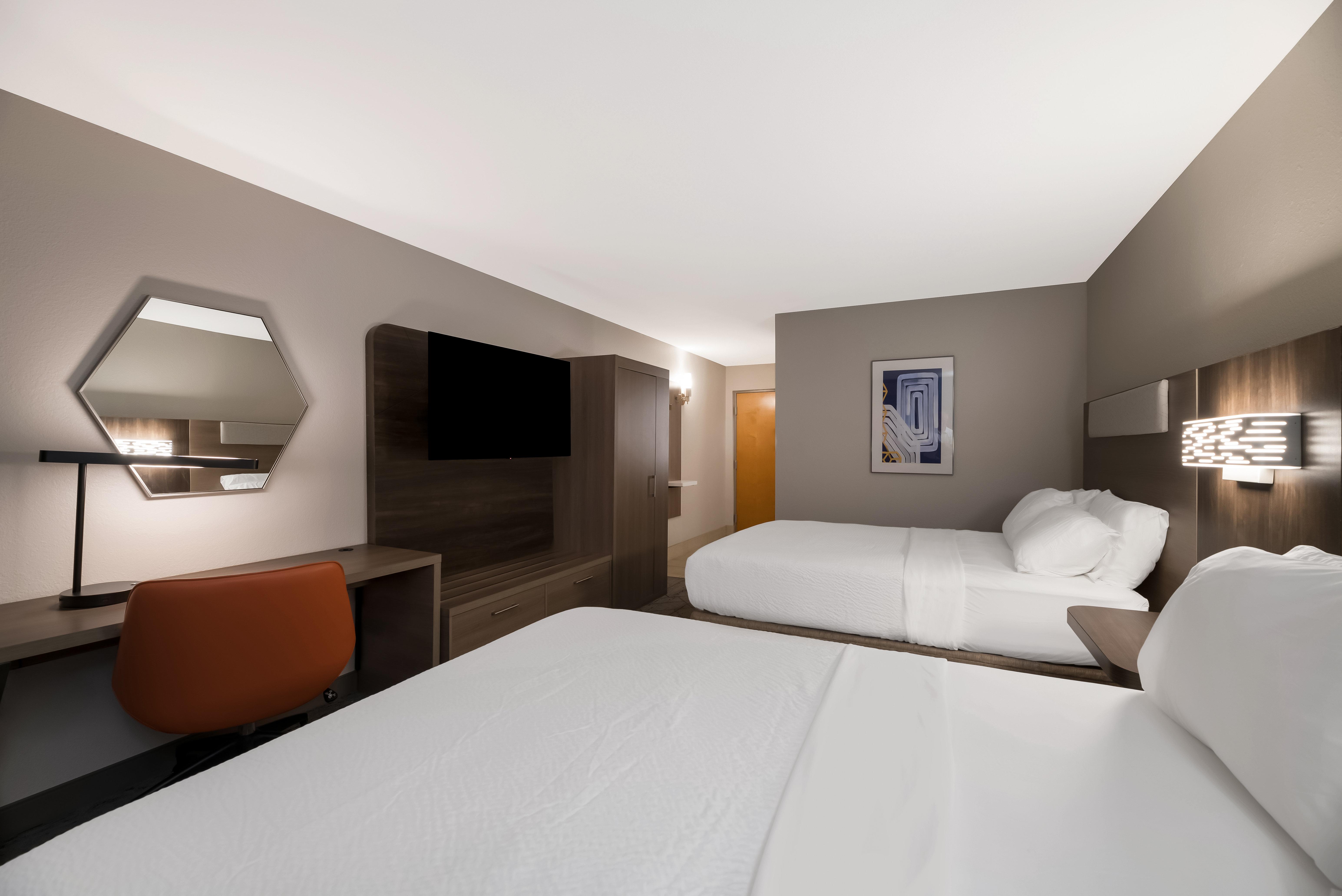 Double Two Queen Beds Non Smoking