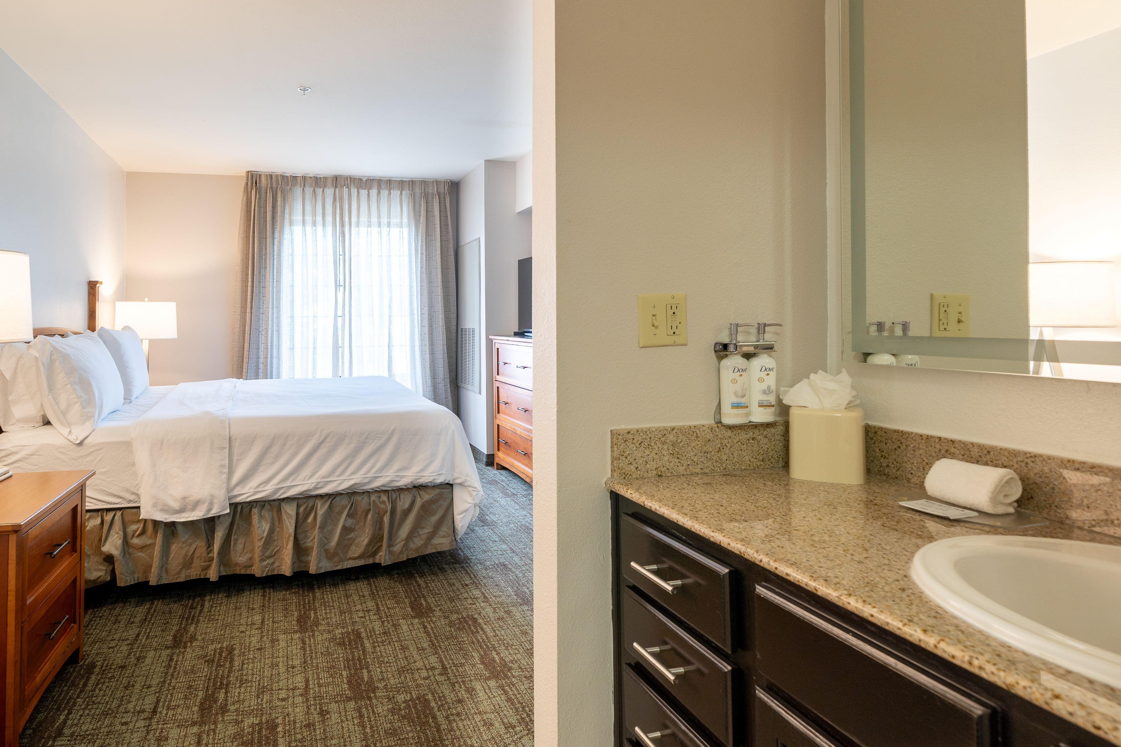 Suite King Bed One Bedroom 