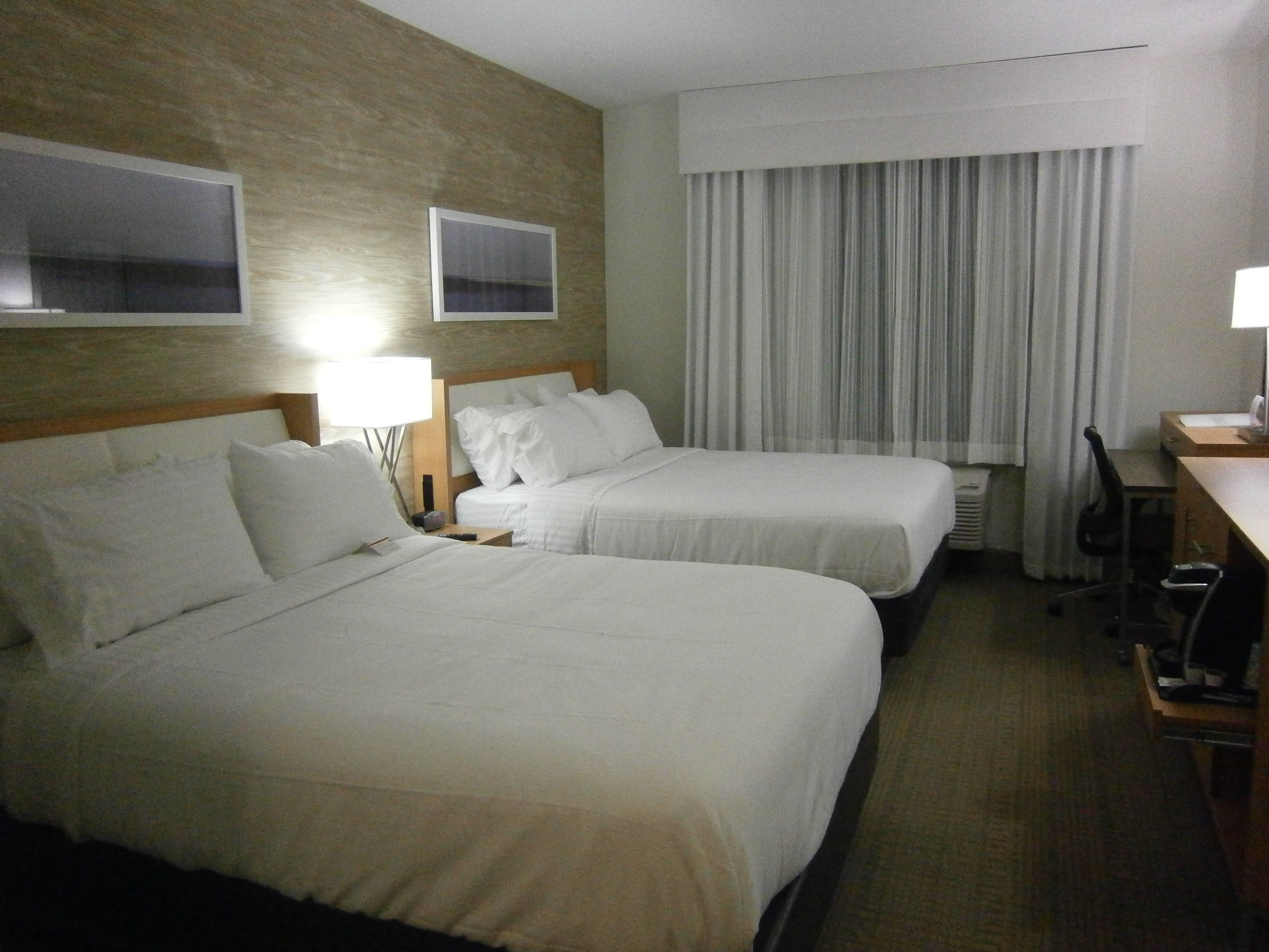 Double Two Queen Beds Non Smoking