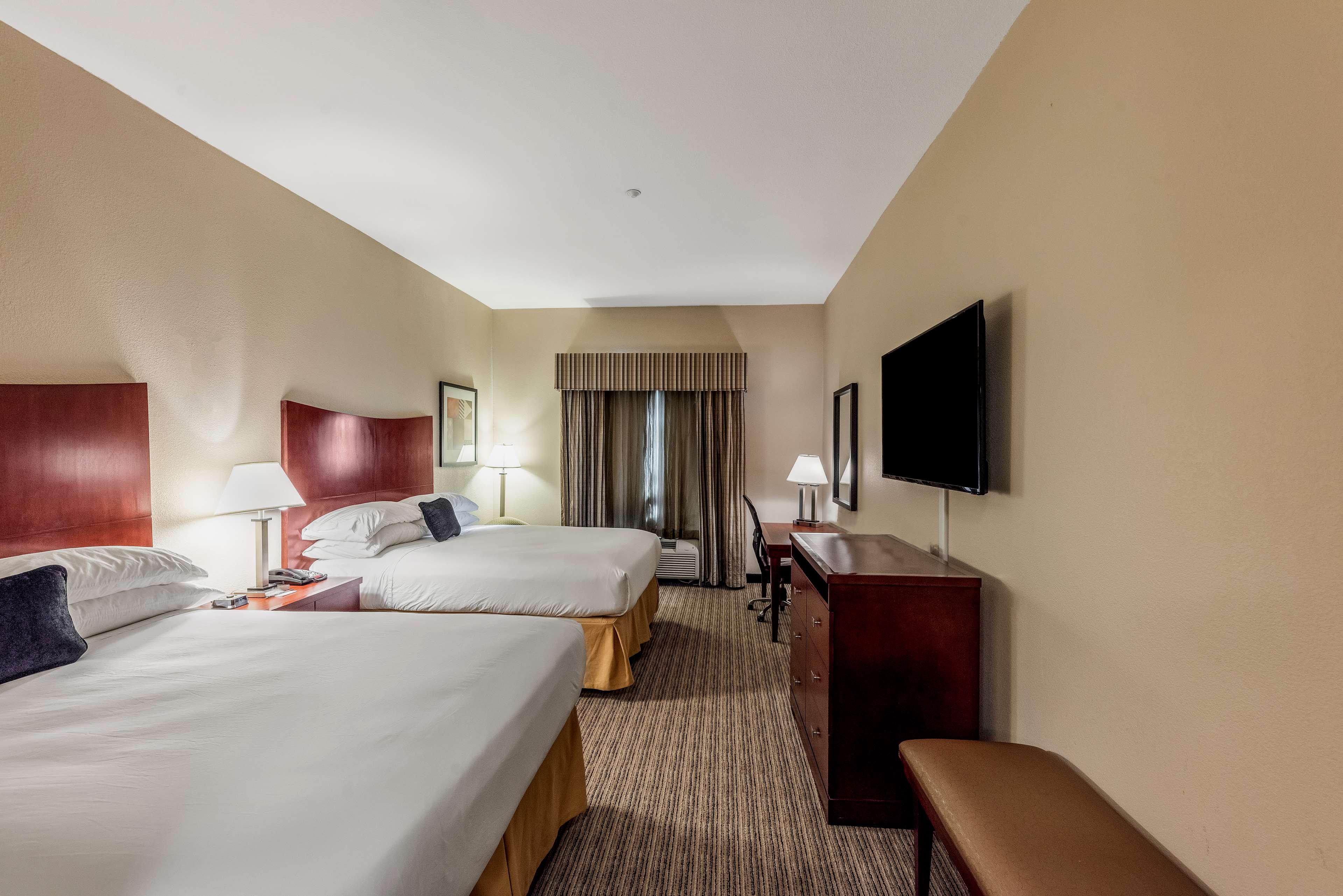 Double Two Queen Beds