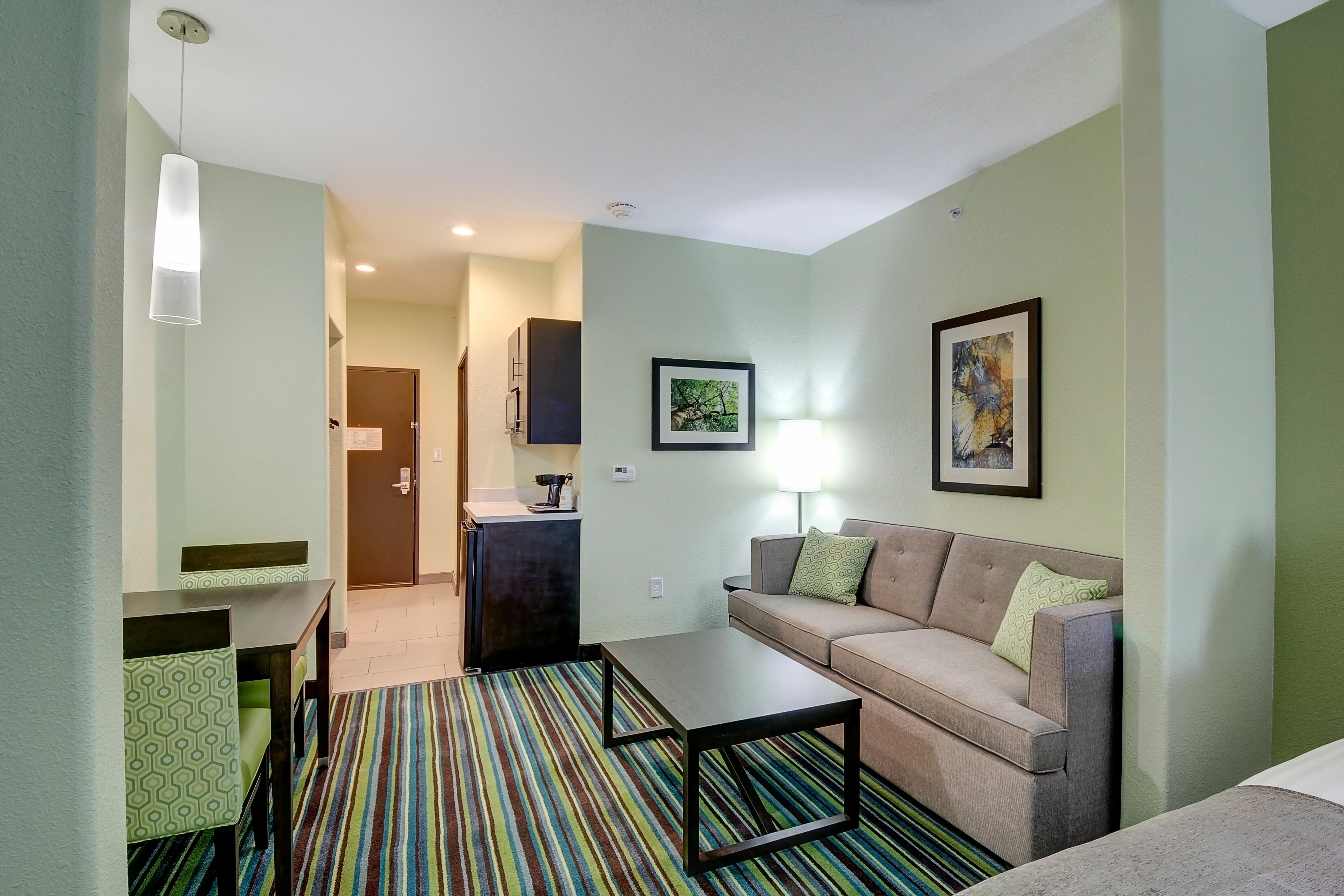 Suite Two Queen Beds