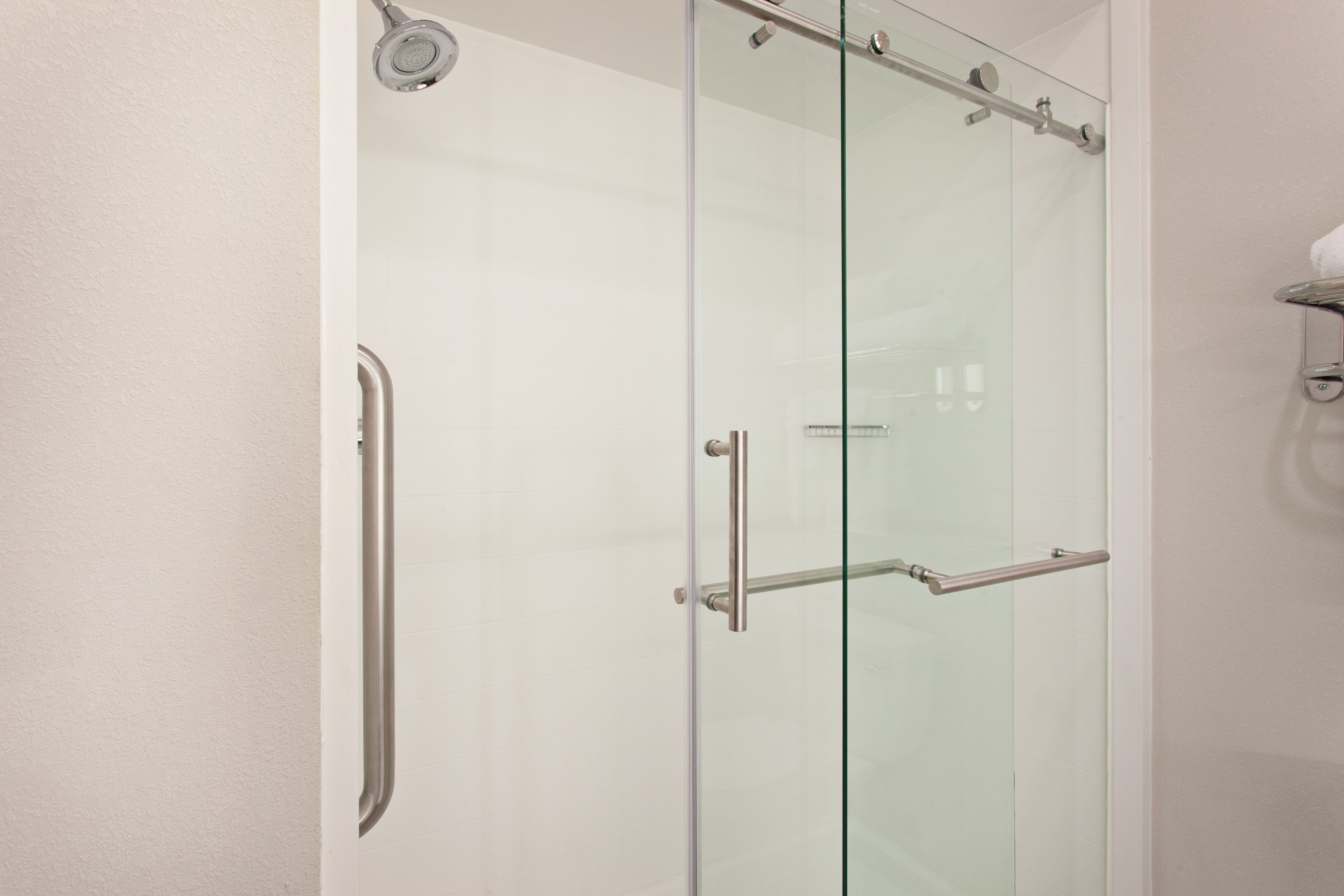 Double King Bed Non Smoking