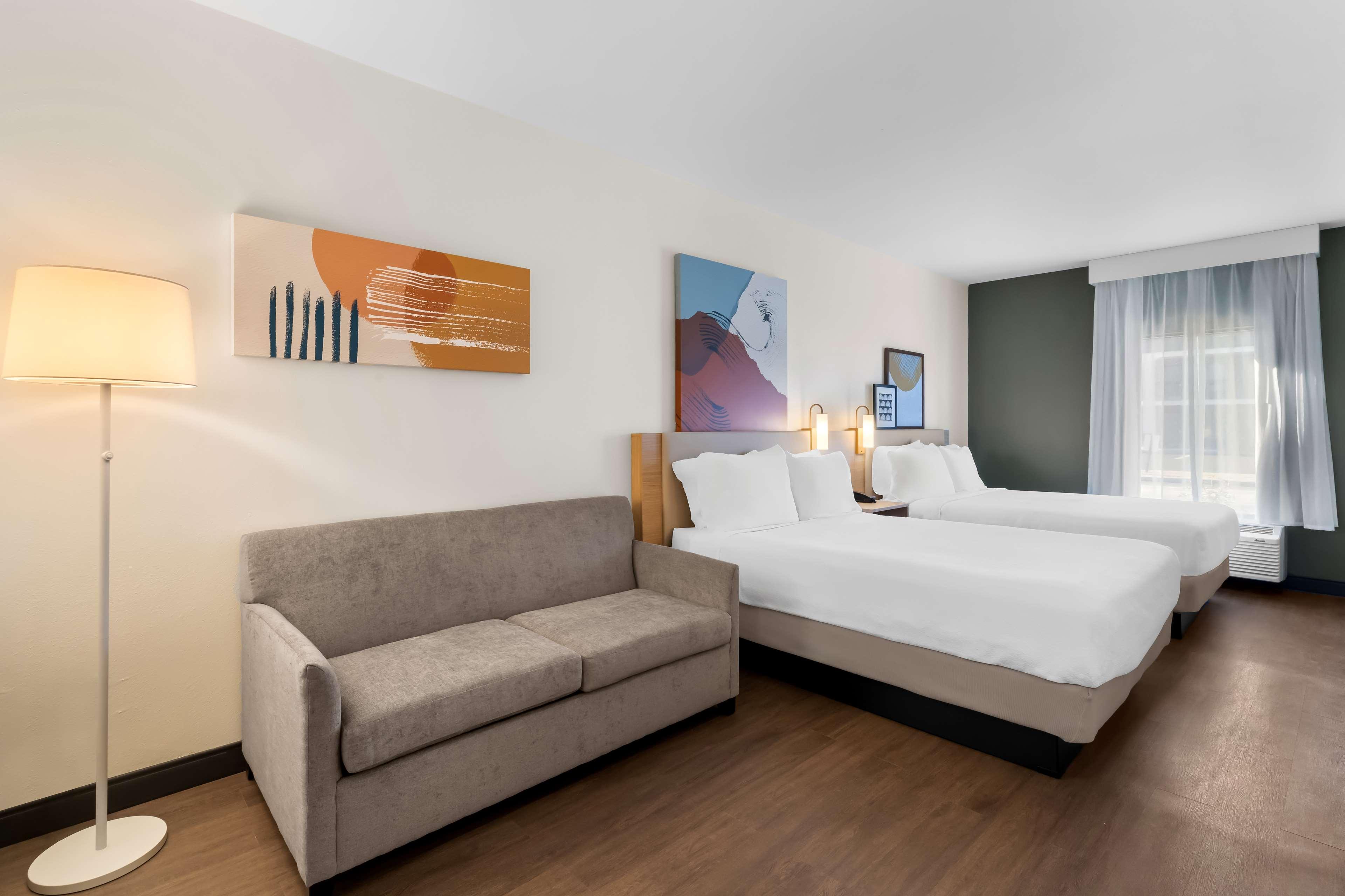 Double Two Queen Beds