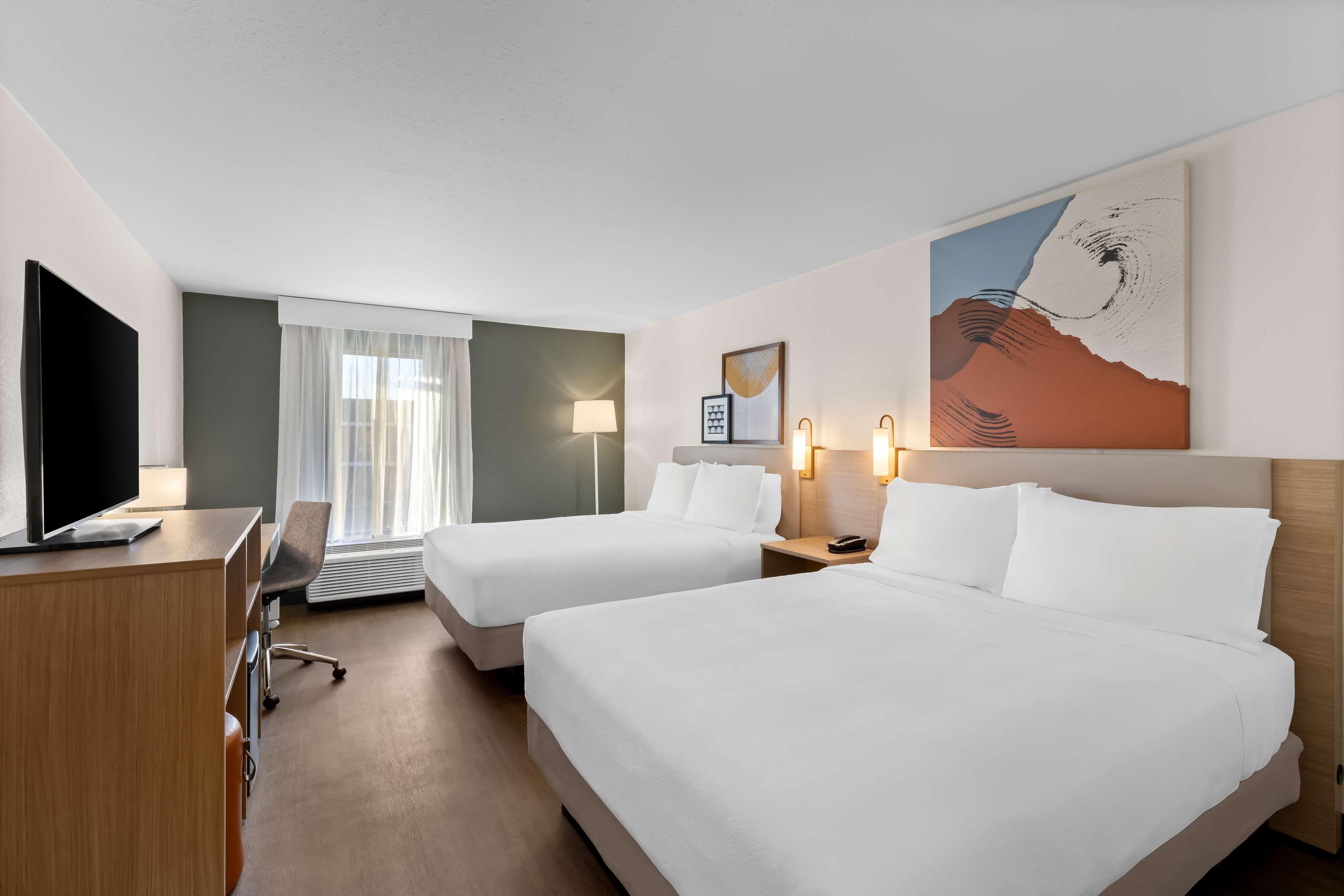 Double Two Queen Beds