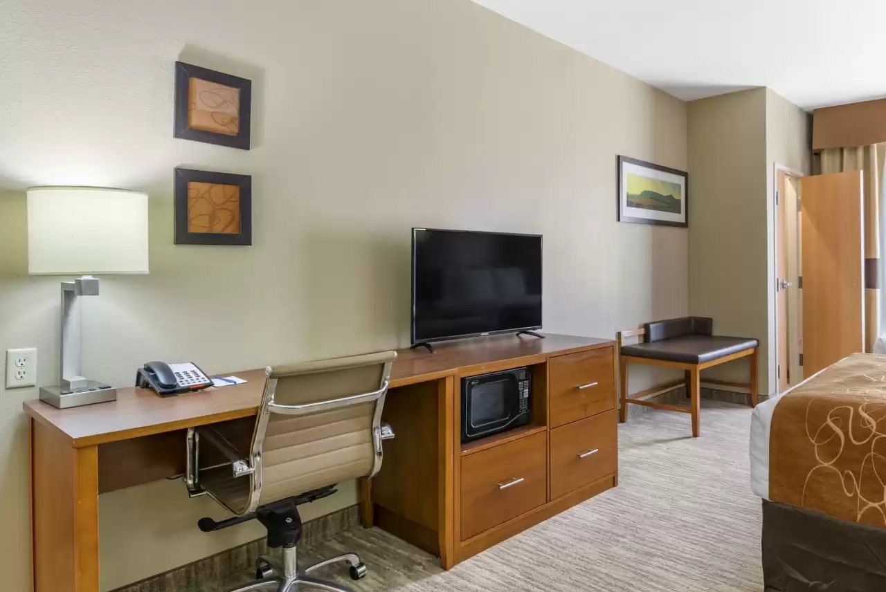 Suite Two Queen Beds