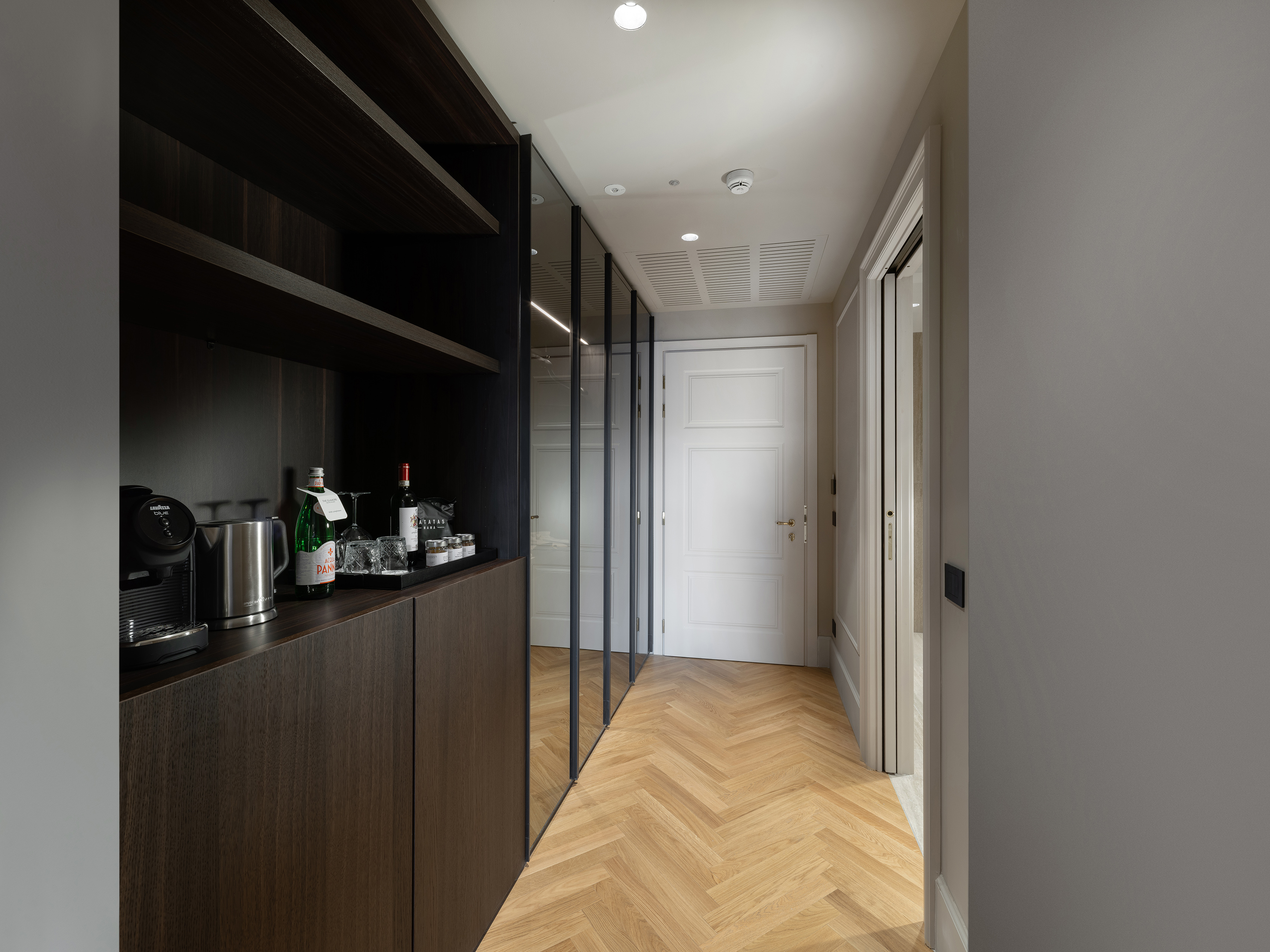 Junior Suite with Views