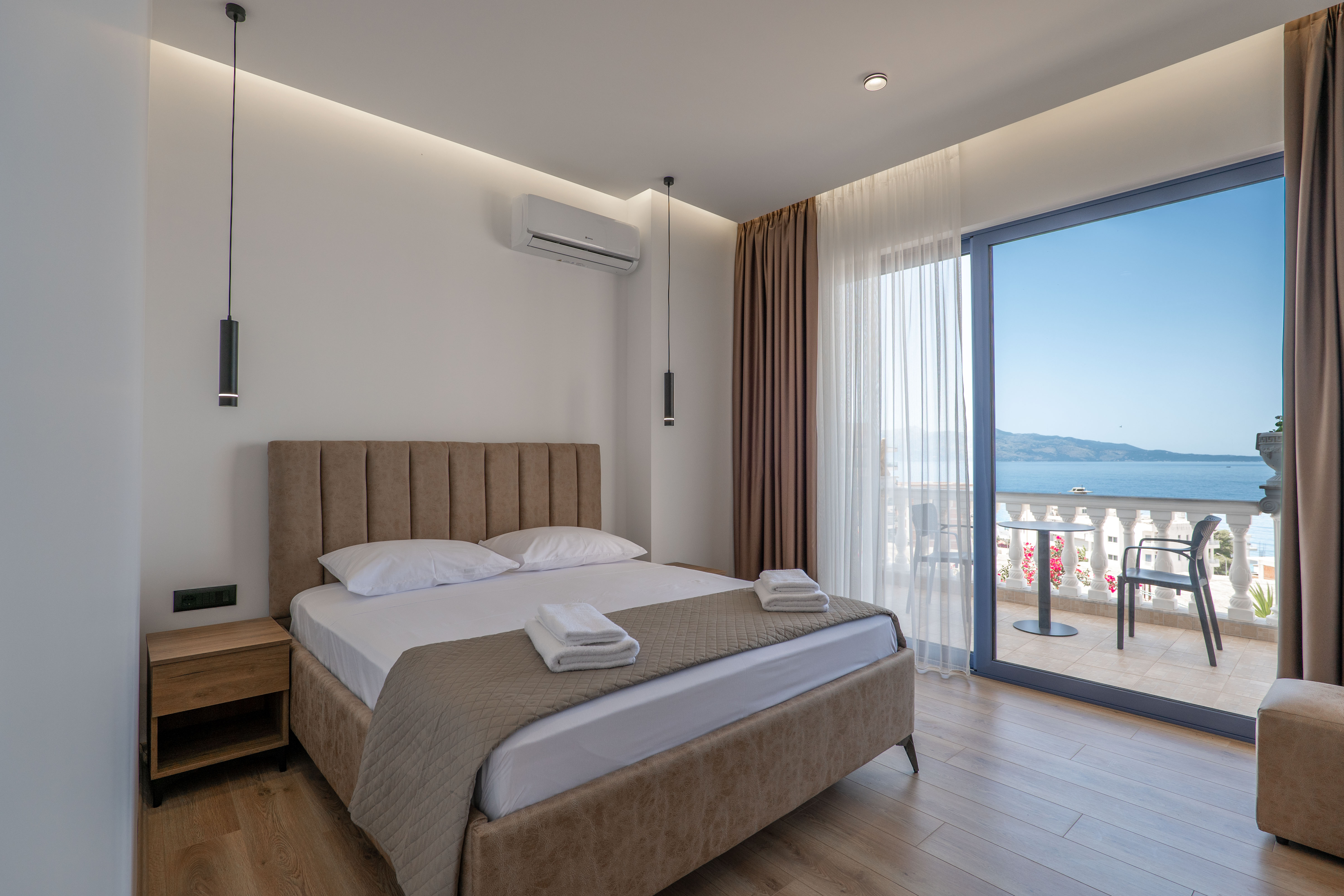 Double Deluxe Sea View with Balcony