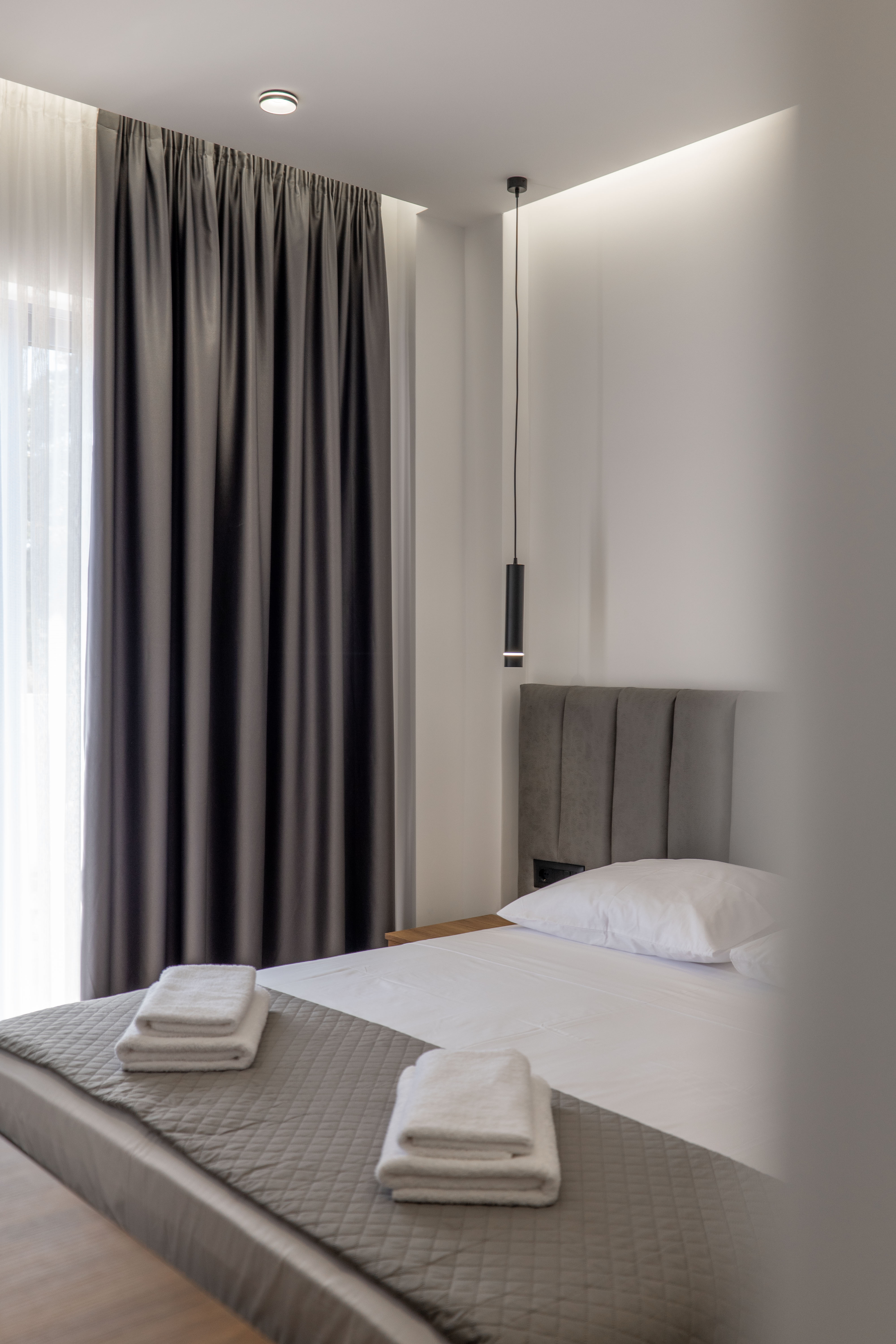 Double Deluxe Side Sea View