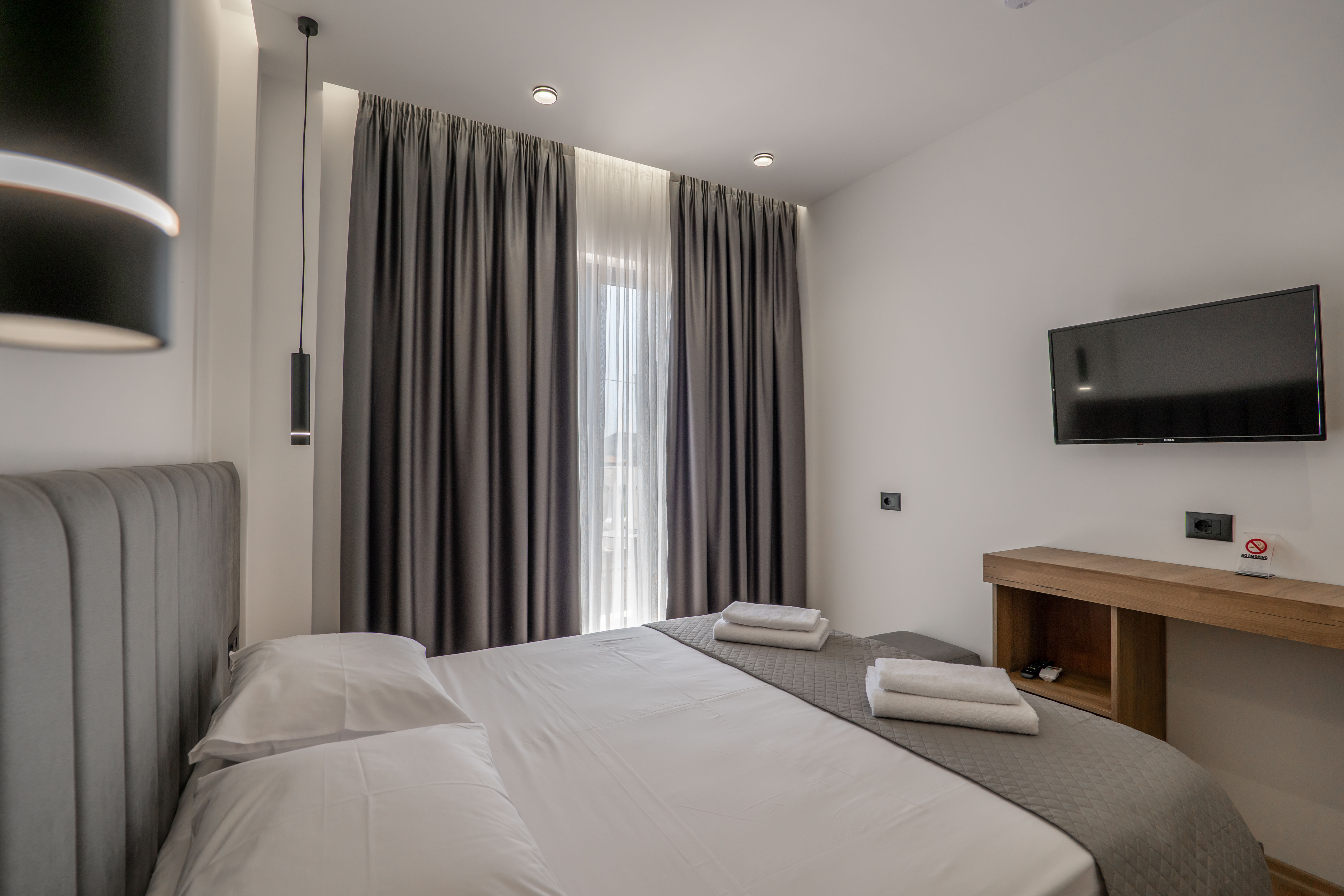 Double Deluxe Side Sea View