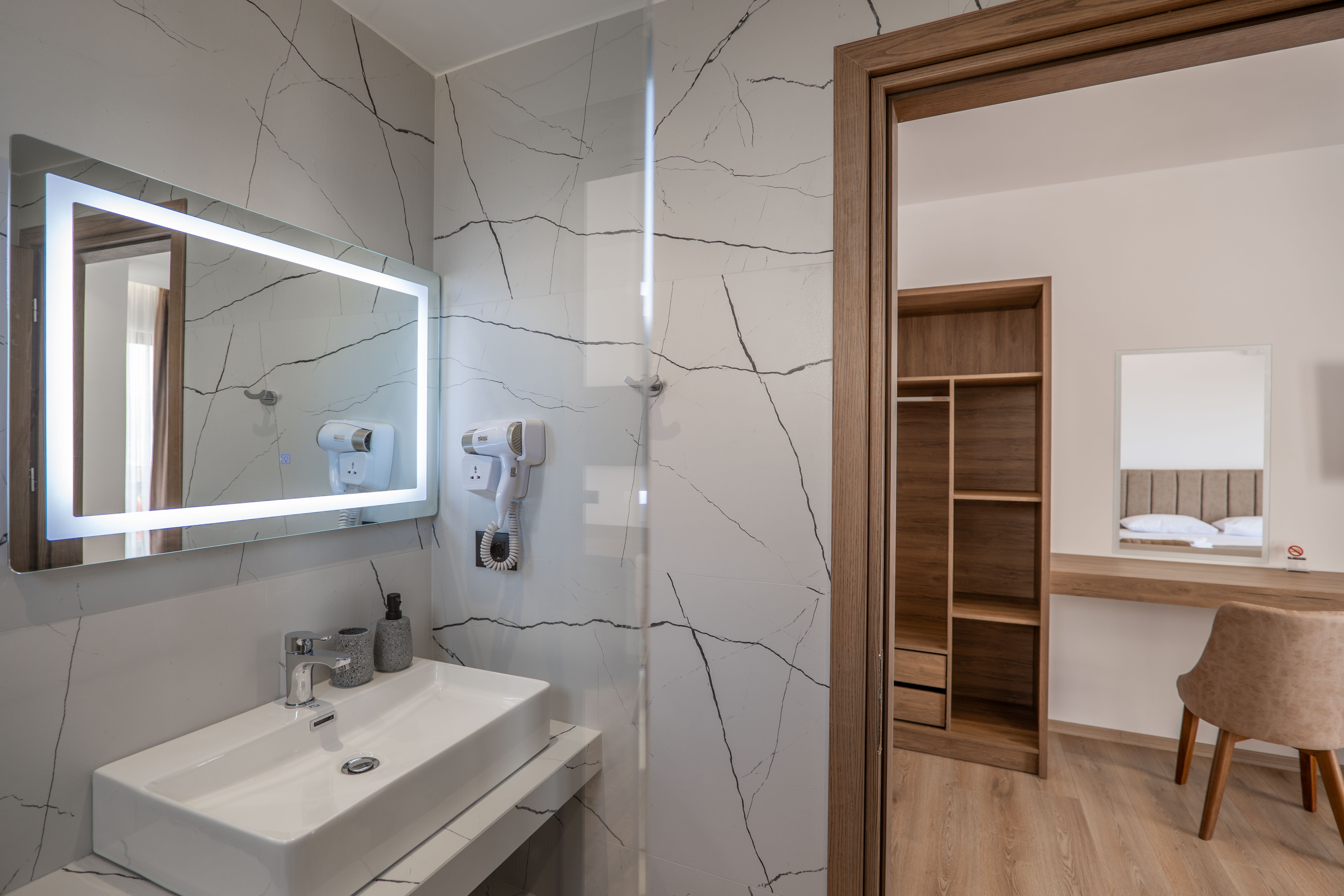 Double Deluxe Sea View with Balcony