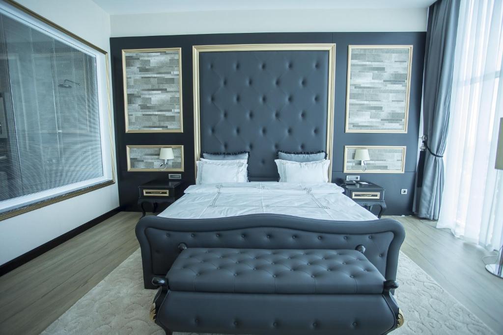 Junior Suite Mountain View