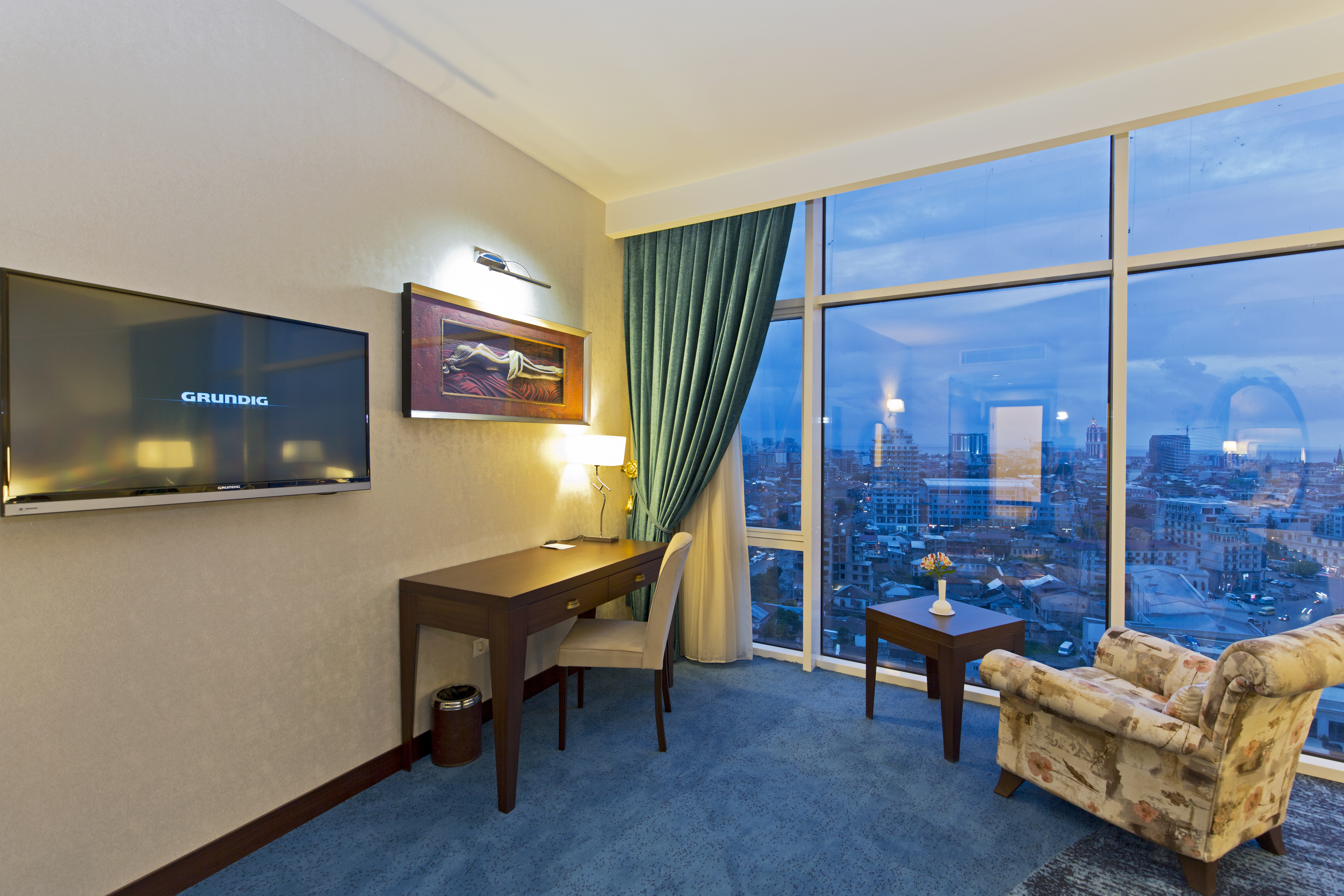 Double Superior Mountain View