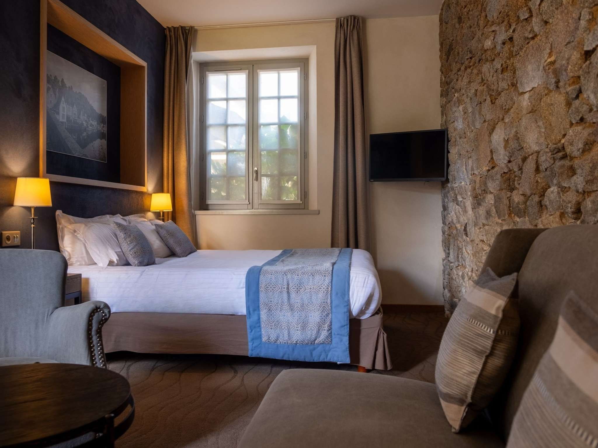 Double Superior King Bed