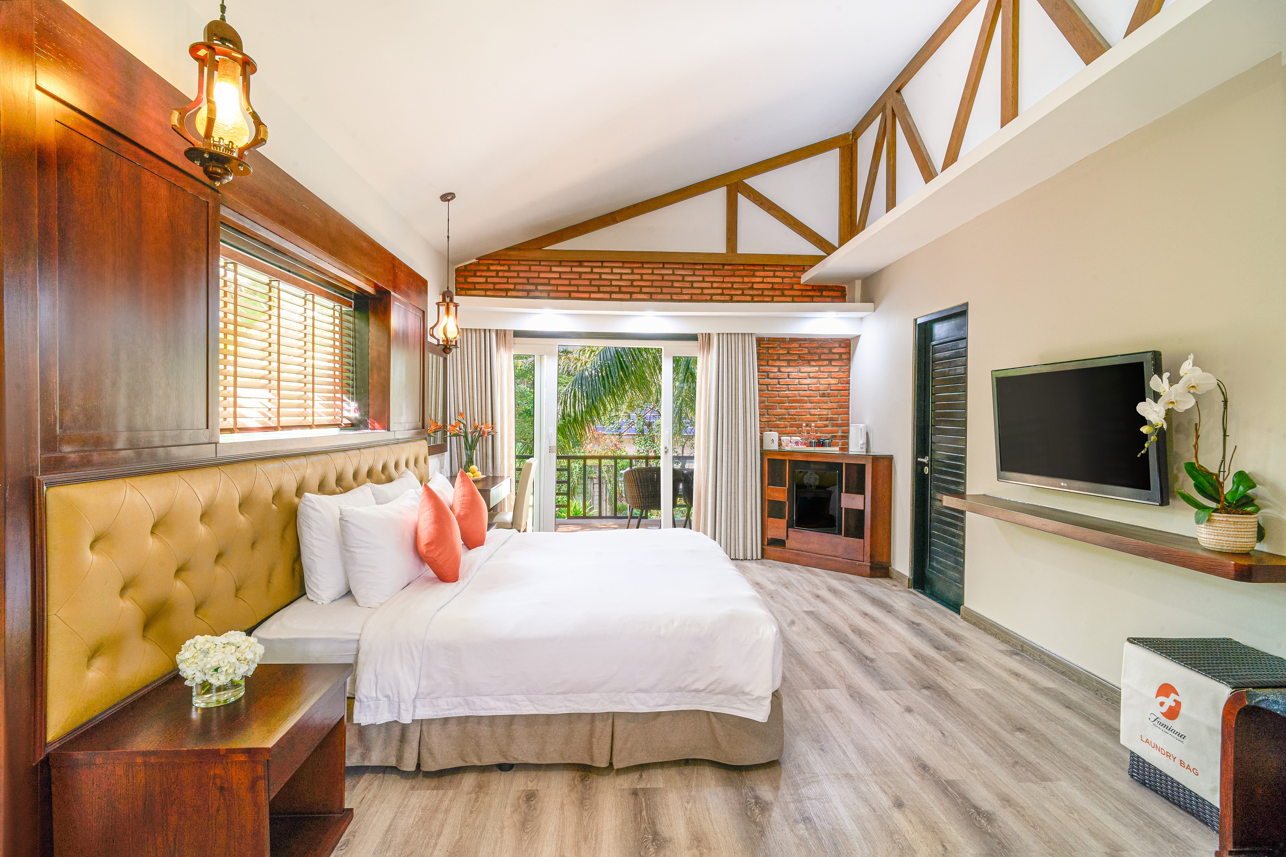 Double or Twin Deluxe Premium